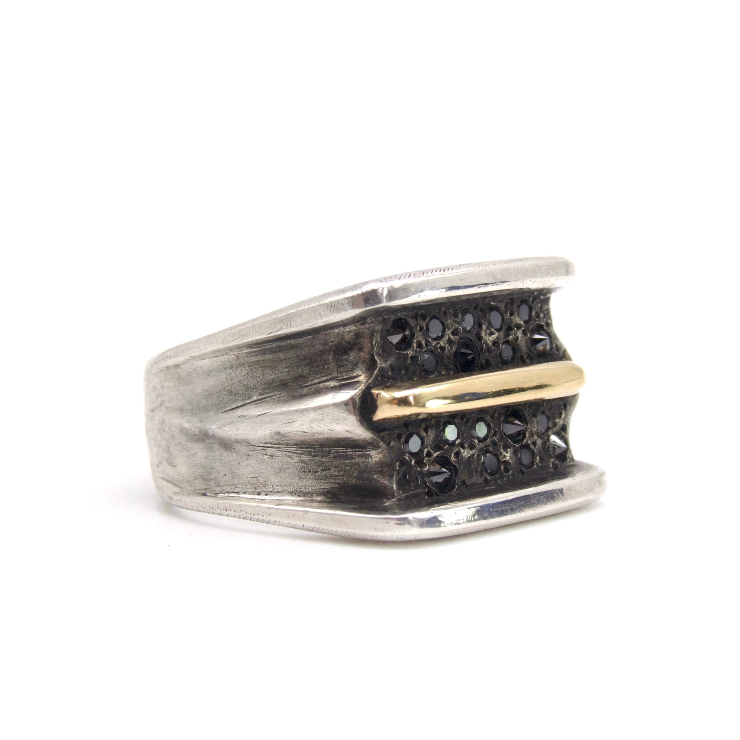 Equip ring — Enri Mars