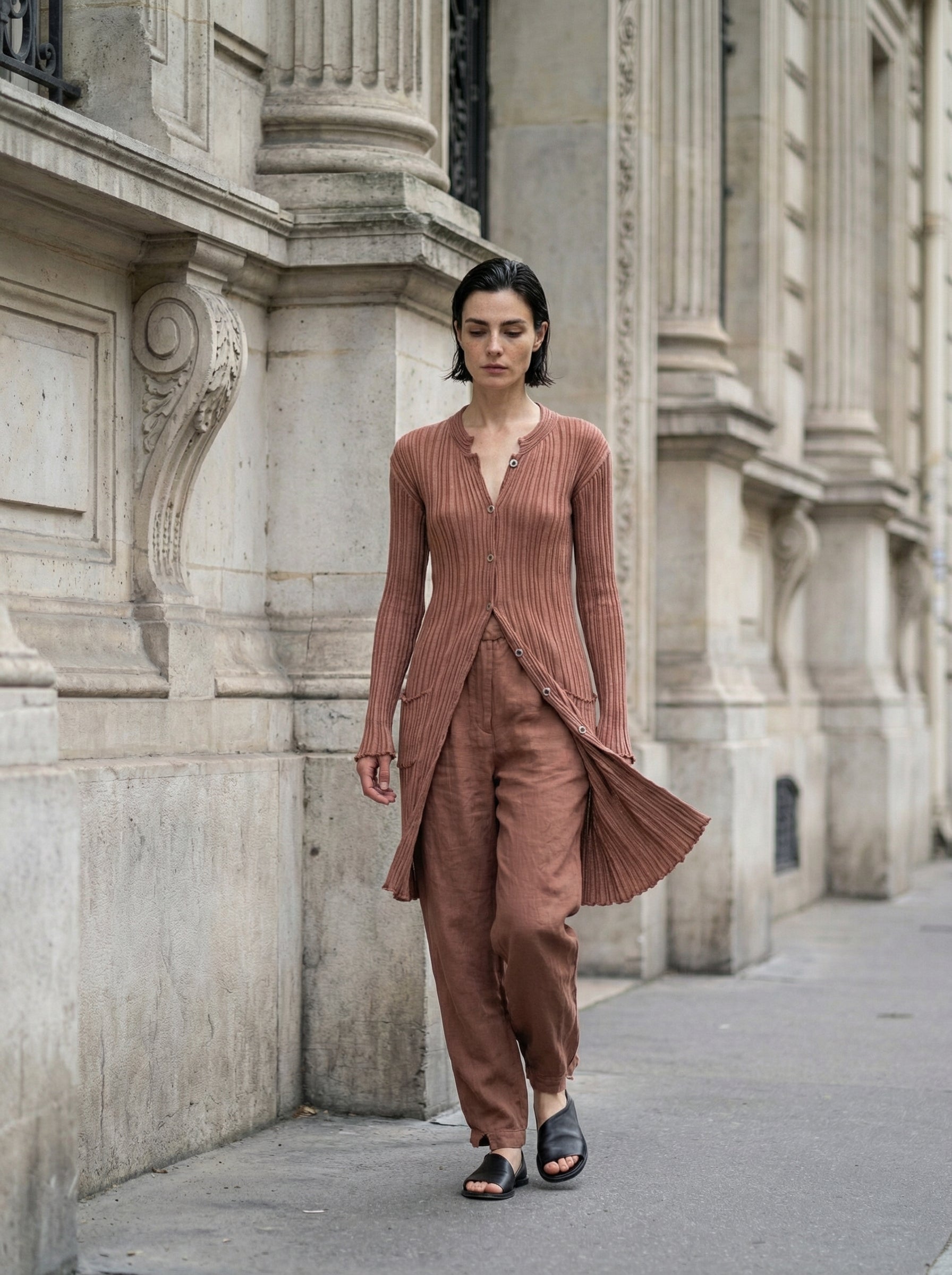 TRANSIT - CARDIGAN - Full Body - Walking Motion