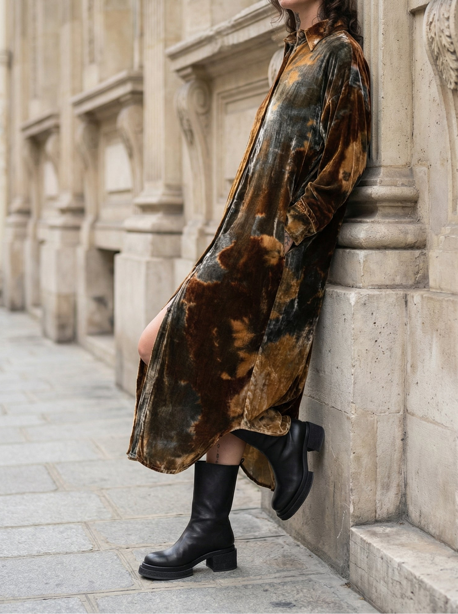 NOSTRA SANTISSIMA - Velvet Long Shirt - Editorial - Leaning Pose - Tel Aviv Street Style