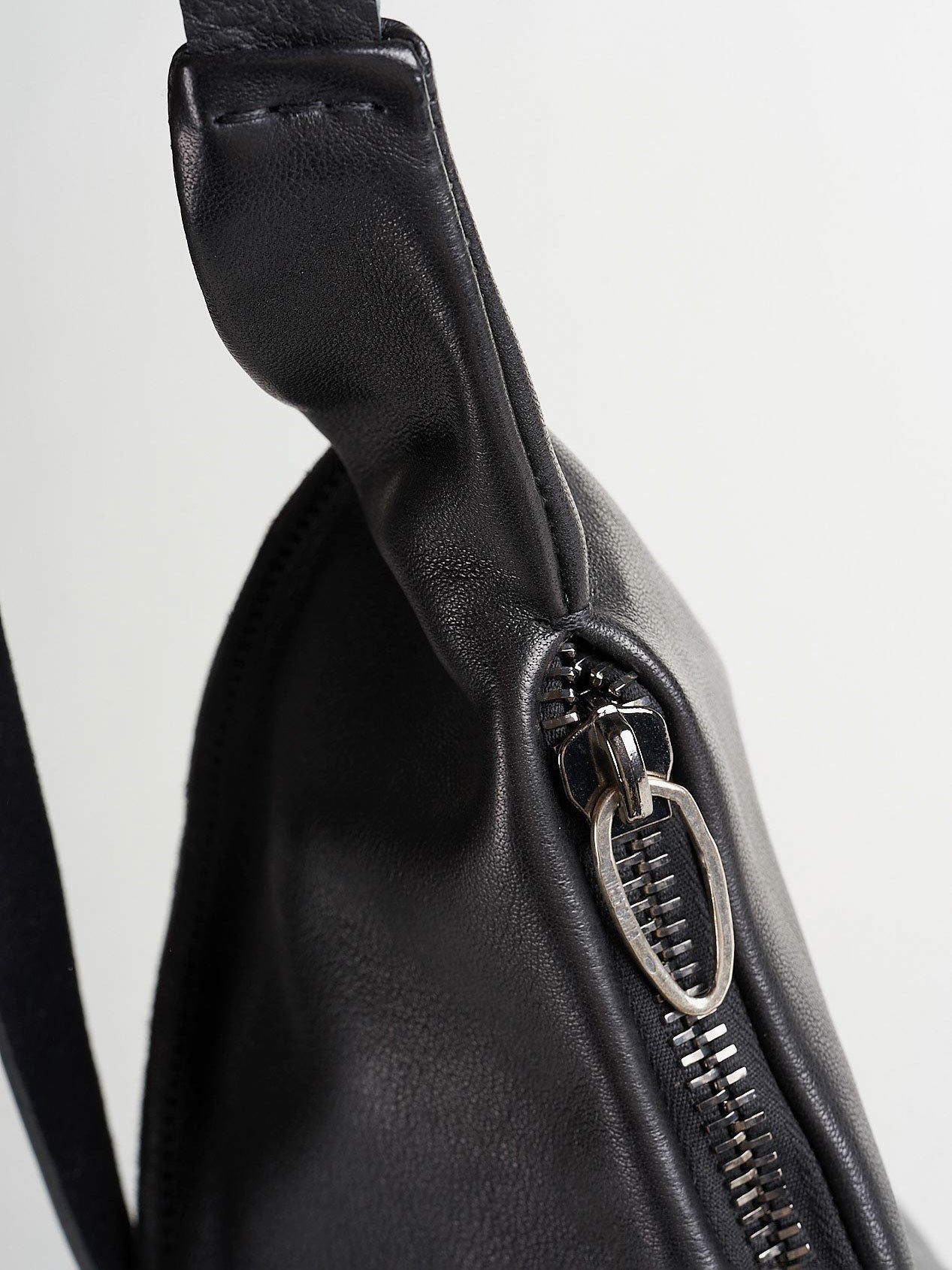 Lambskin Crossbody Bag - INN7