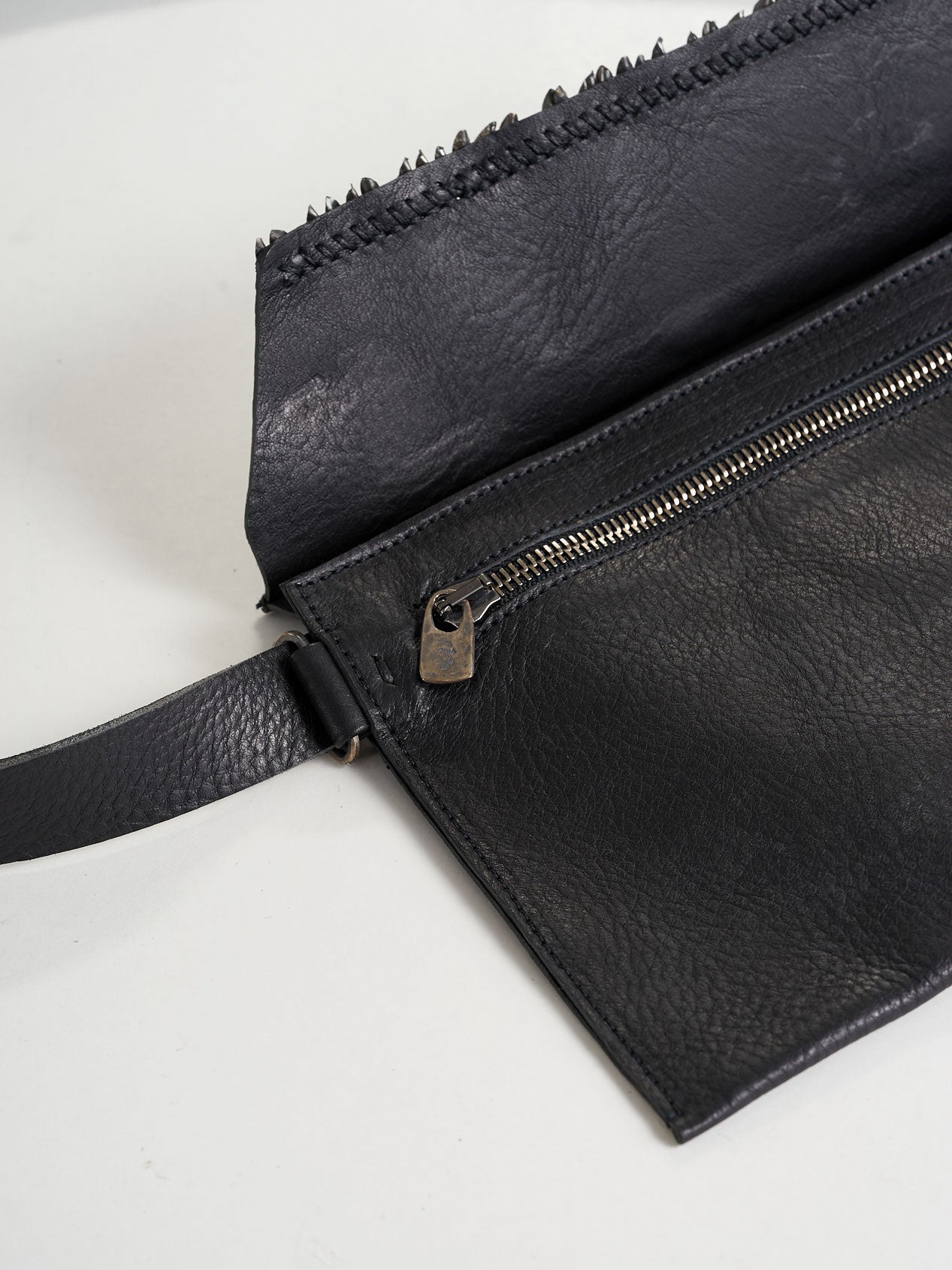 Belt Bag with Silver Leaves - INN7
