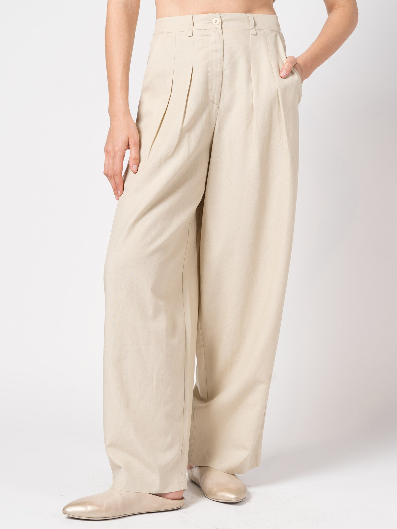 Wide-Leg Pleated Trousers - INN7