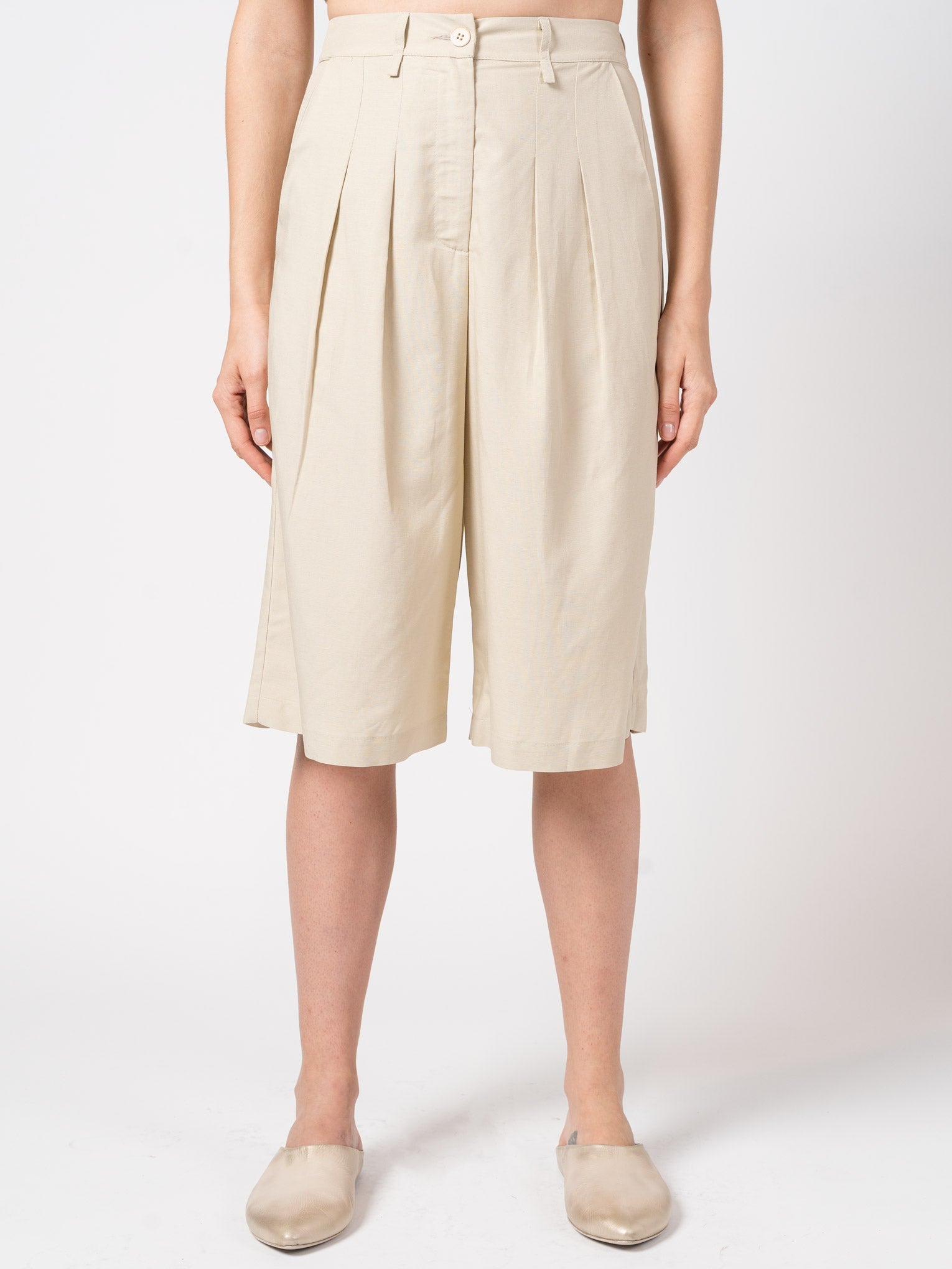 Pleated Bermuda Shorts - INN7