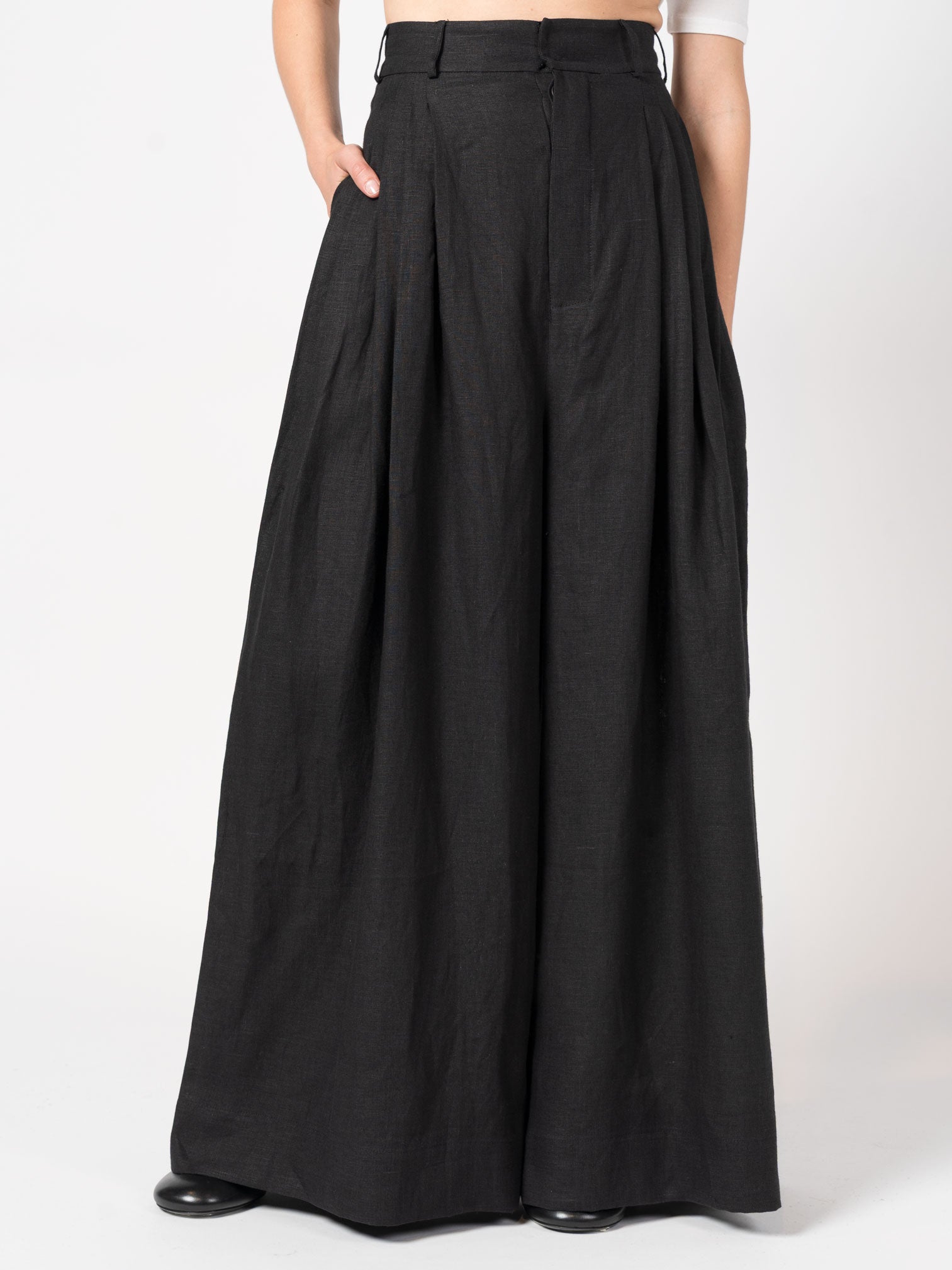 Wide-Leg Linen Pants - INN7