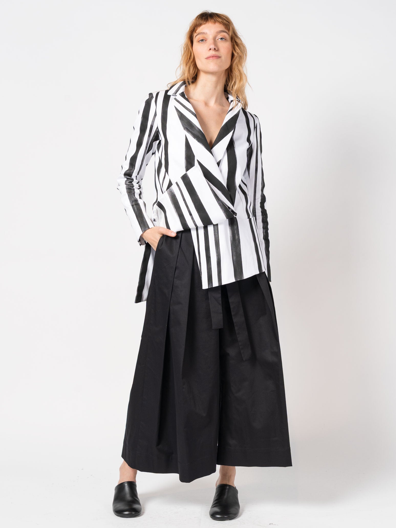 Stripe-Painted Suit Jacket - INN7