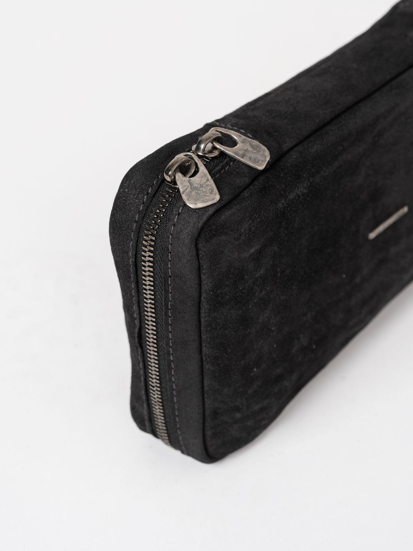 Bullskin Wallet with Silver Staples - INN7