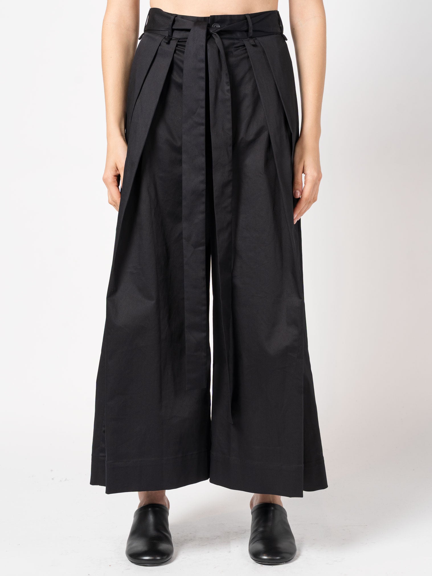 Wide-Leg Pleated Trousers - INN7