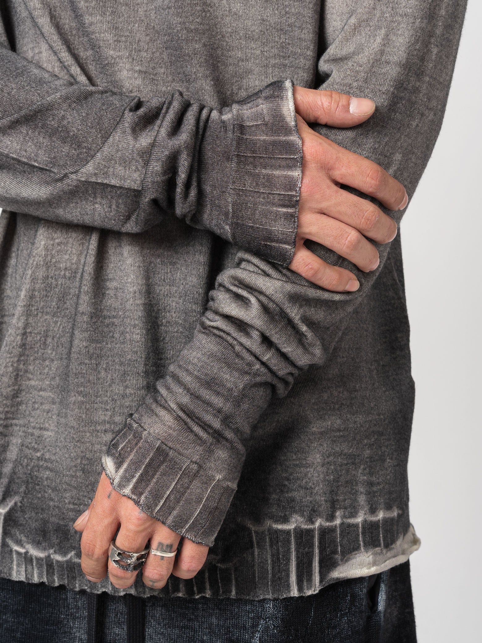 Sweater with Solar Back Print - INN7