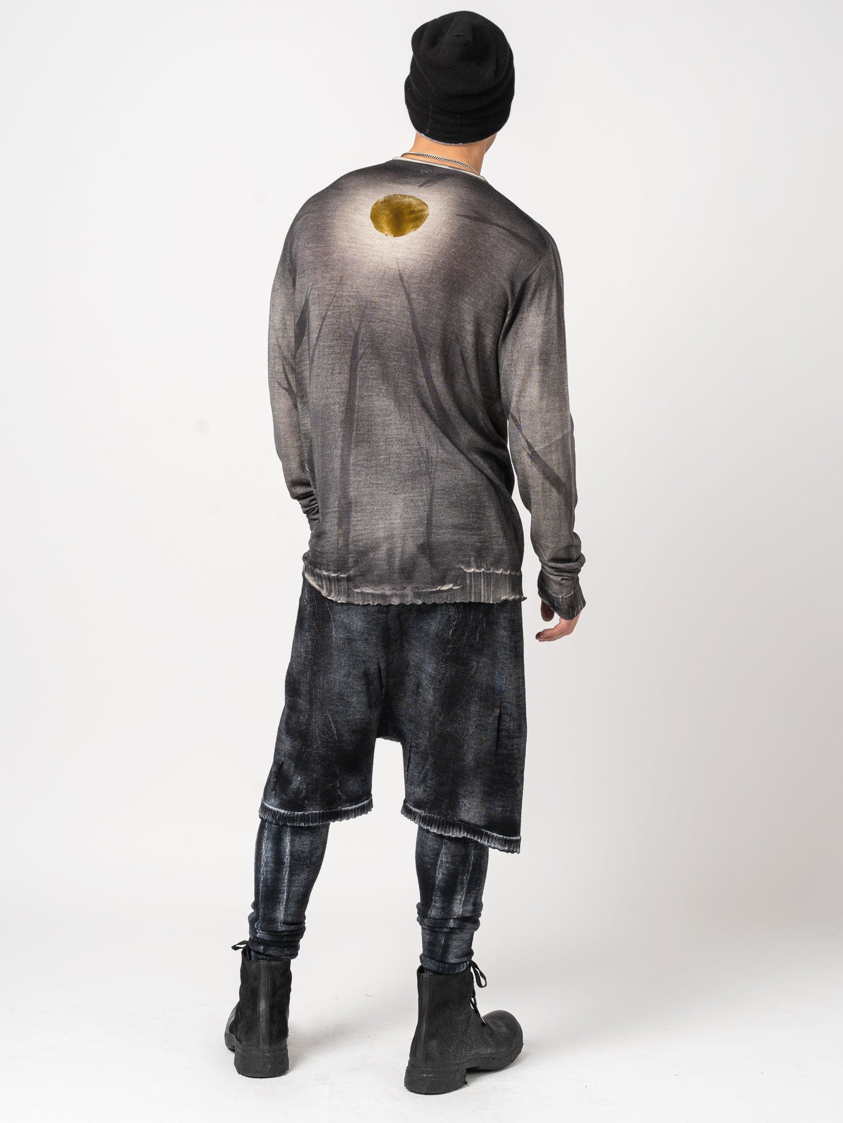 Sweater with Solar Back Print - INN7