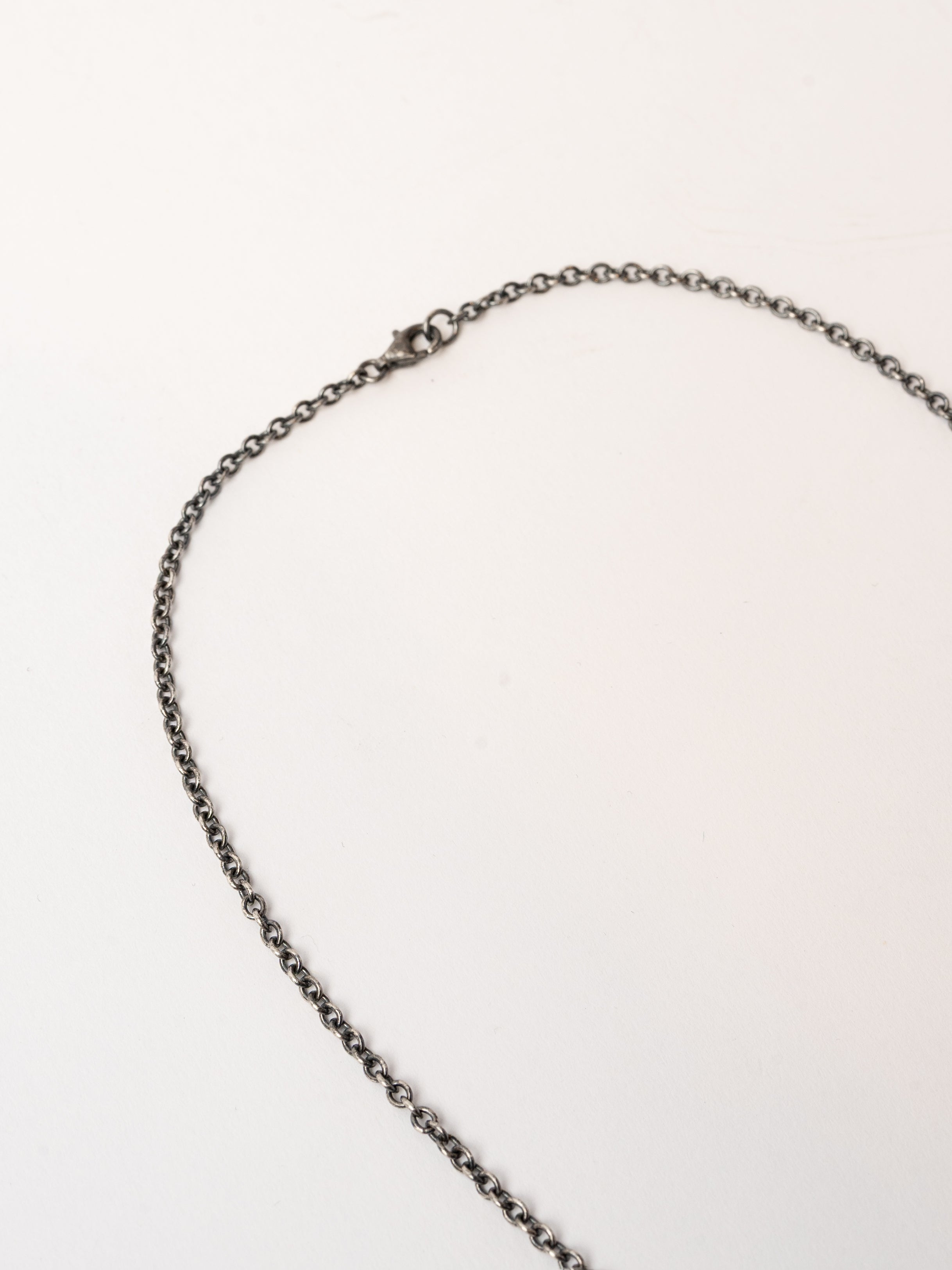 Tag Necklace with Black Diamonds - INN7