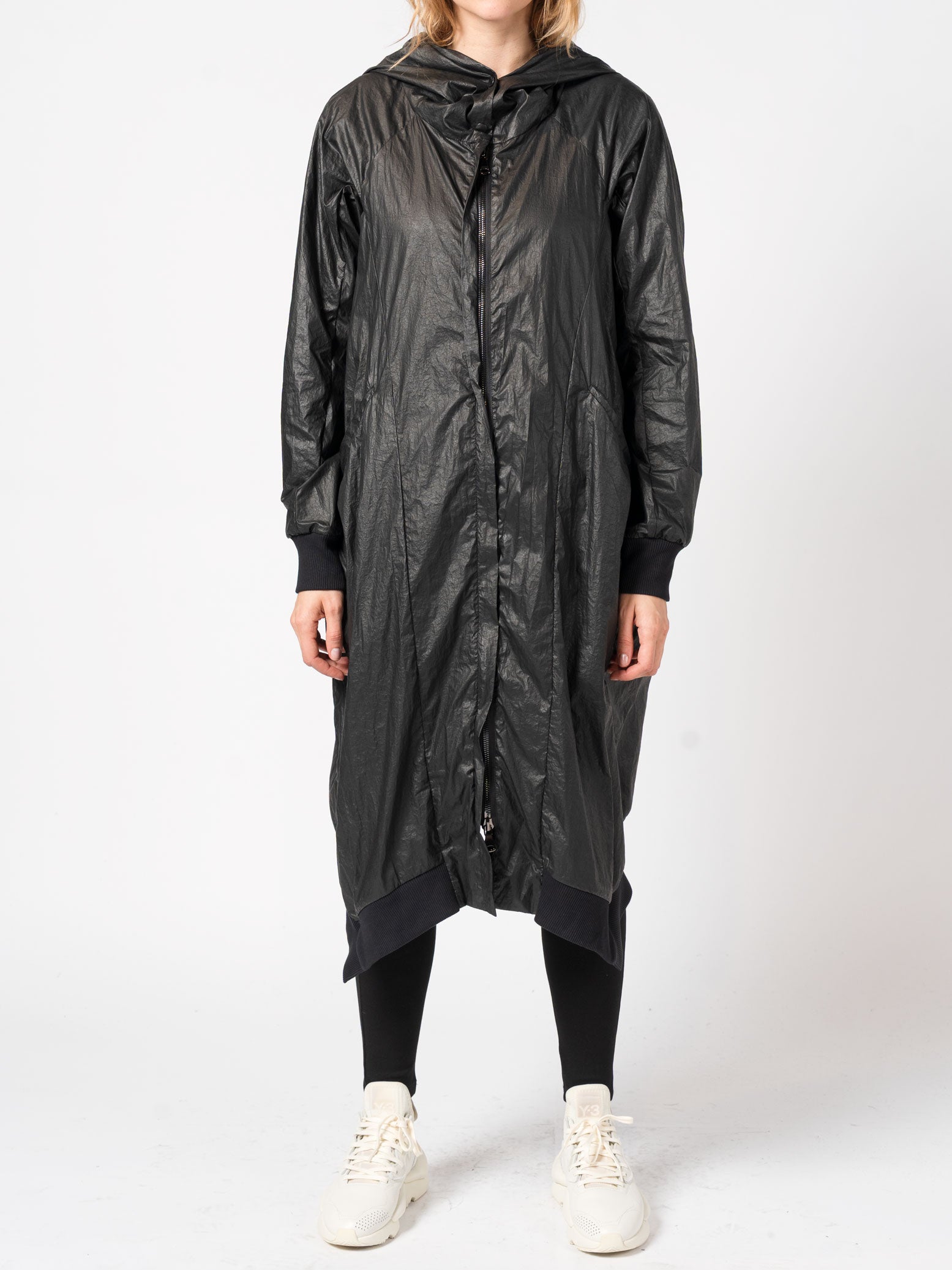 Lightweight Crinkle Nylon Coat with Hood - INN7
