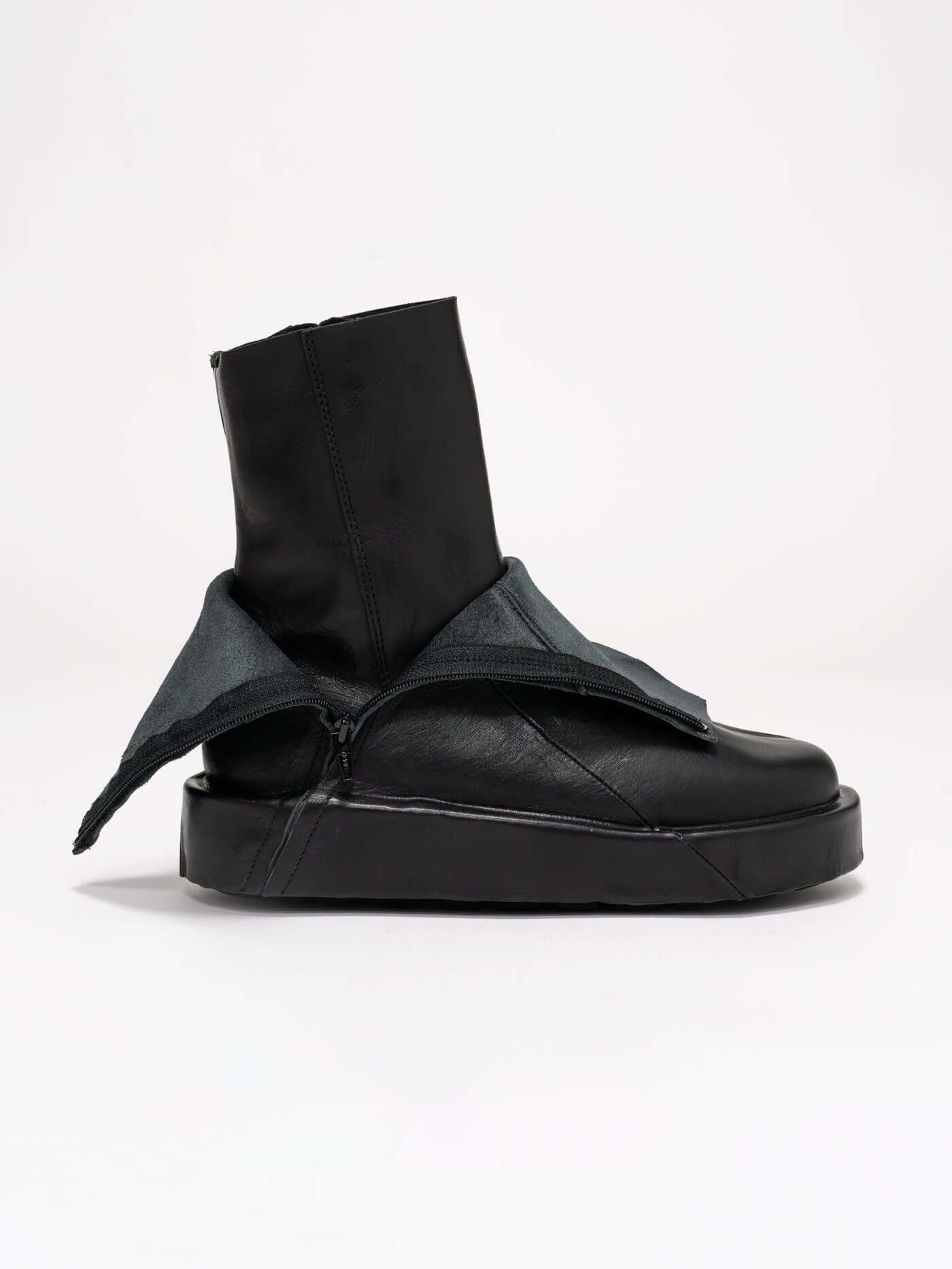 LEB x Trippen Christo Boots - INN7