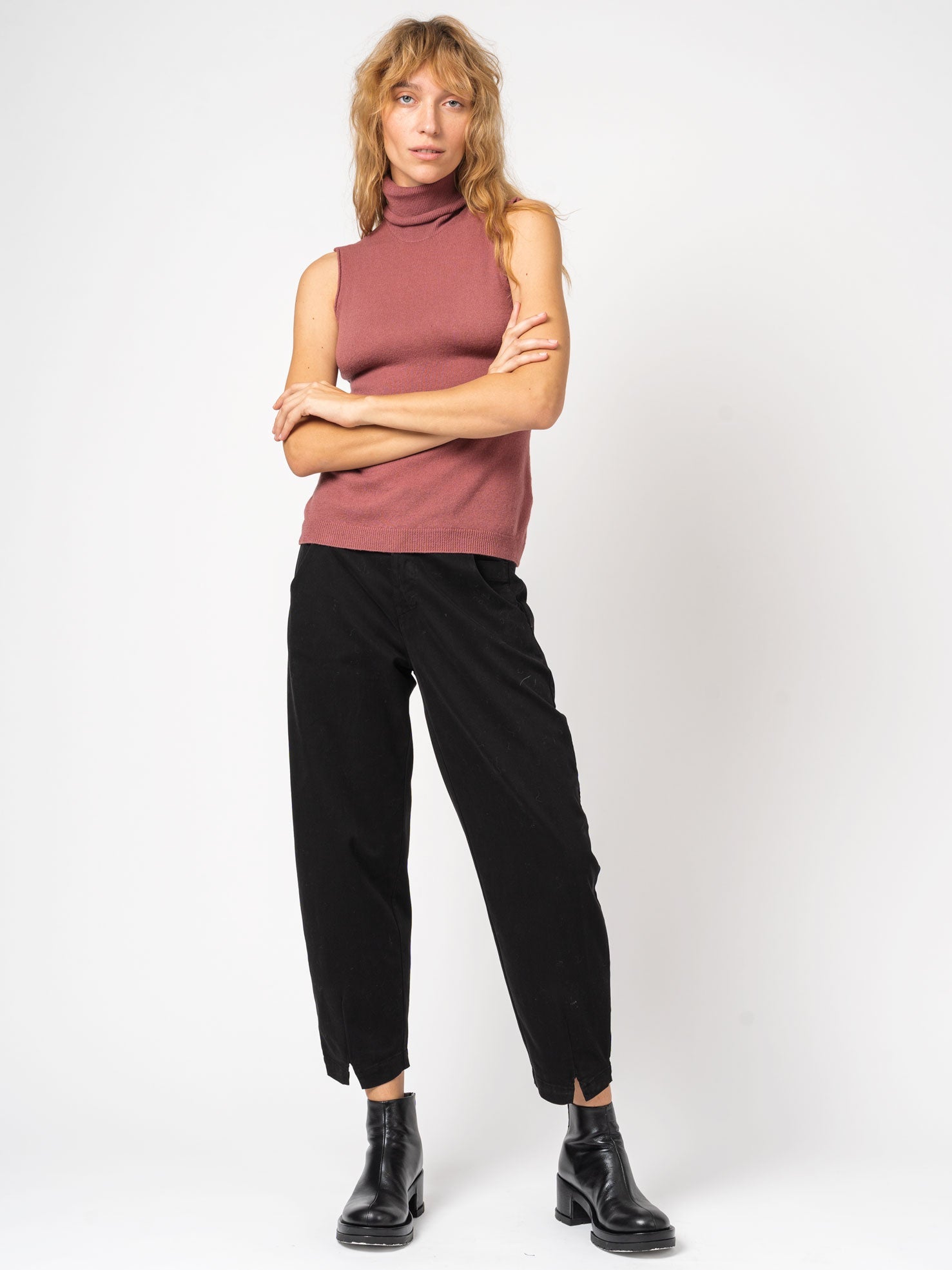Sleeveless Cashmere Turtleneck Knit - INN7