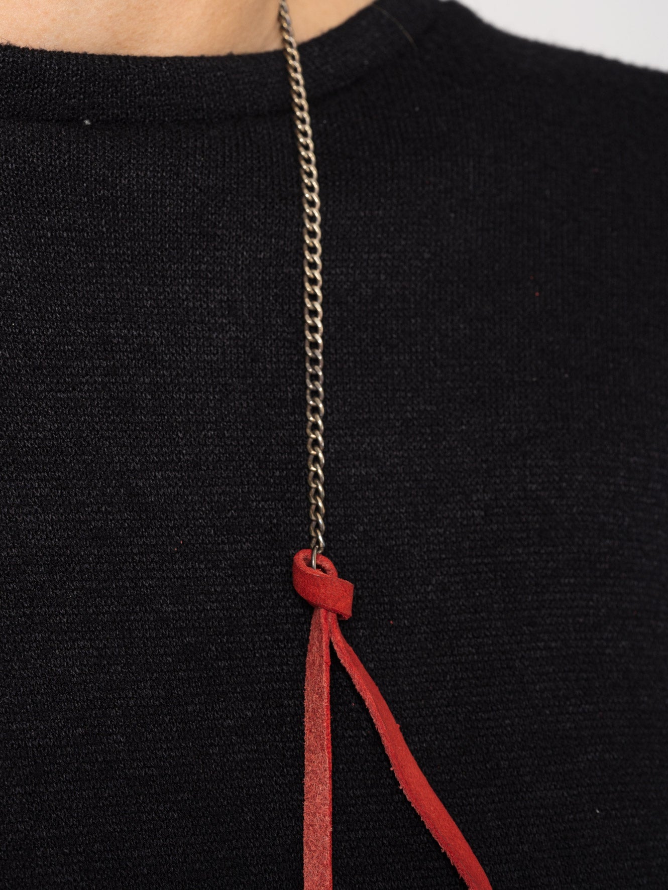 Bullskin AirPod Holder - INN7