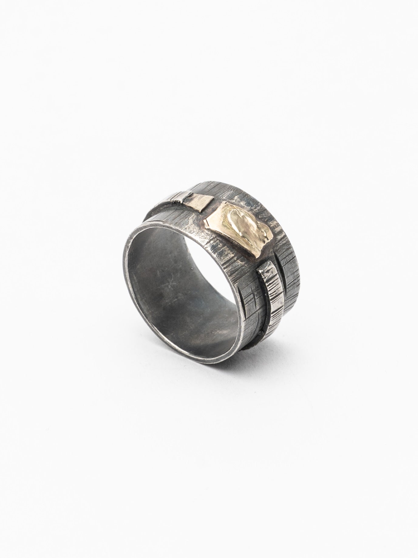 Band Ring with 18K Gold Detail - INN7