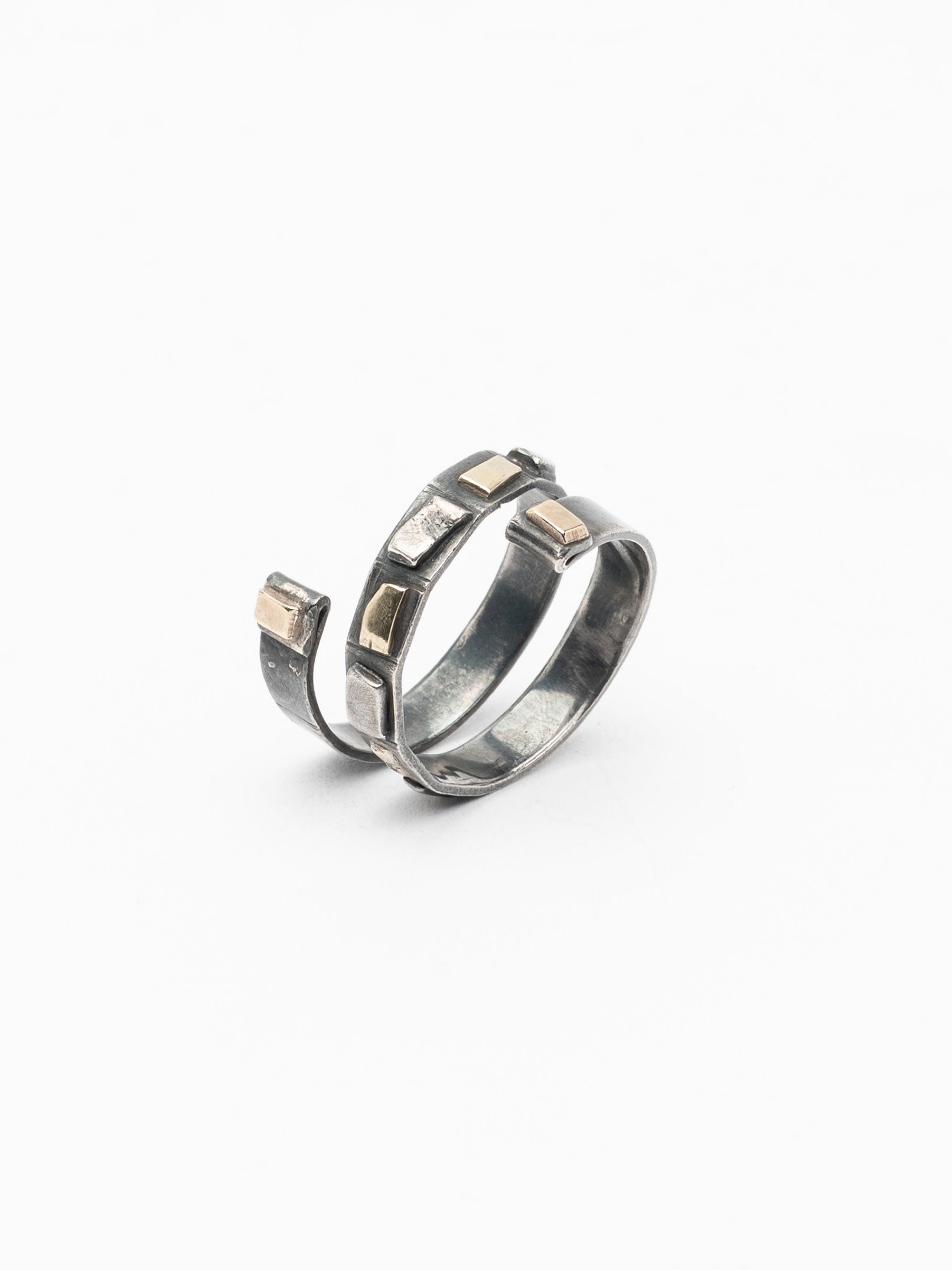 Silver Spiral Ring with 18k Gold Accents - INN7