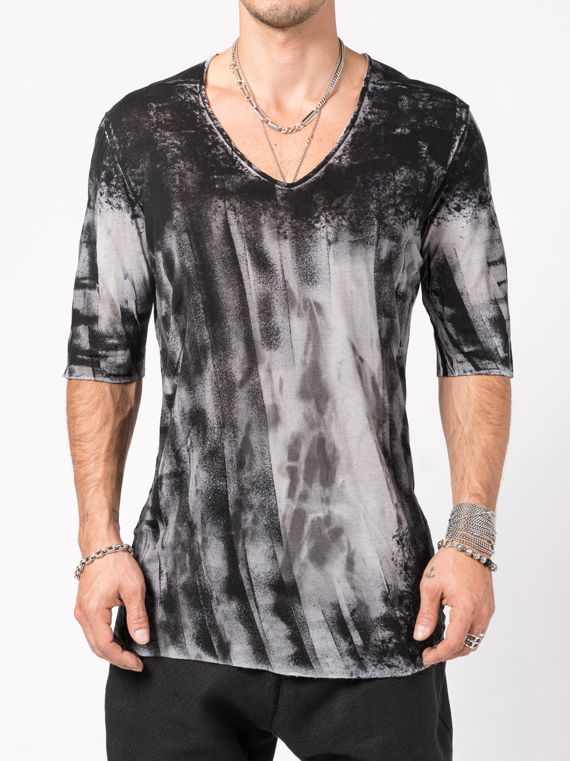 Abstract-Dyed V-Neck T-Shirt - INN7