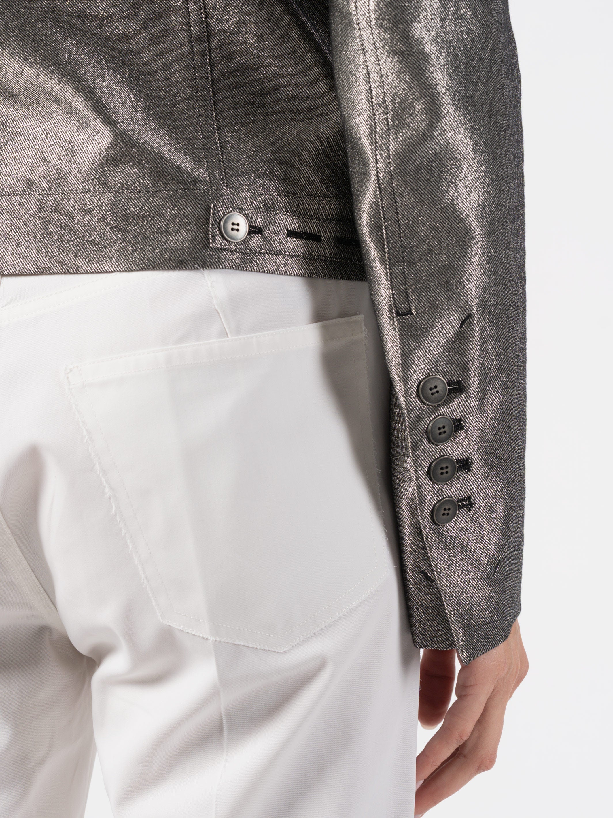 Metallic Finish Cropped Jacket - INN7
