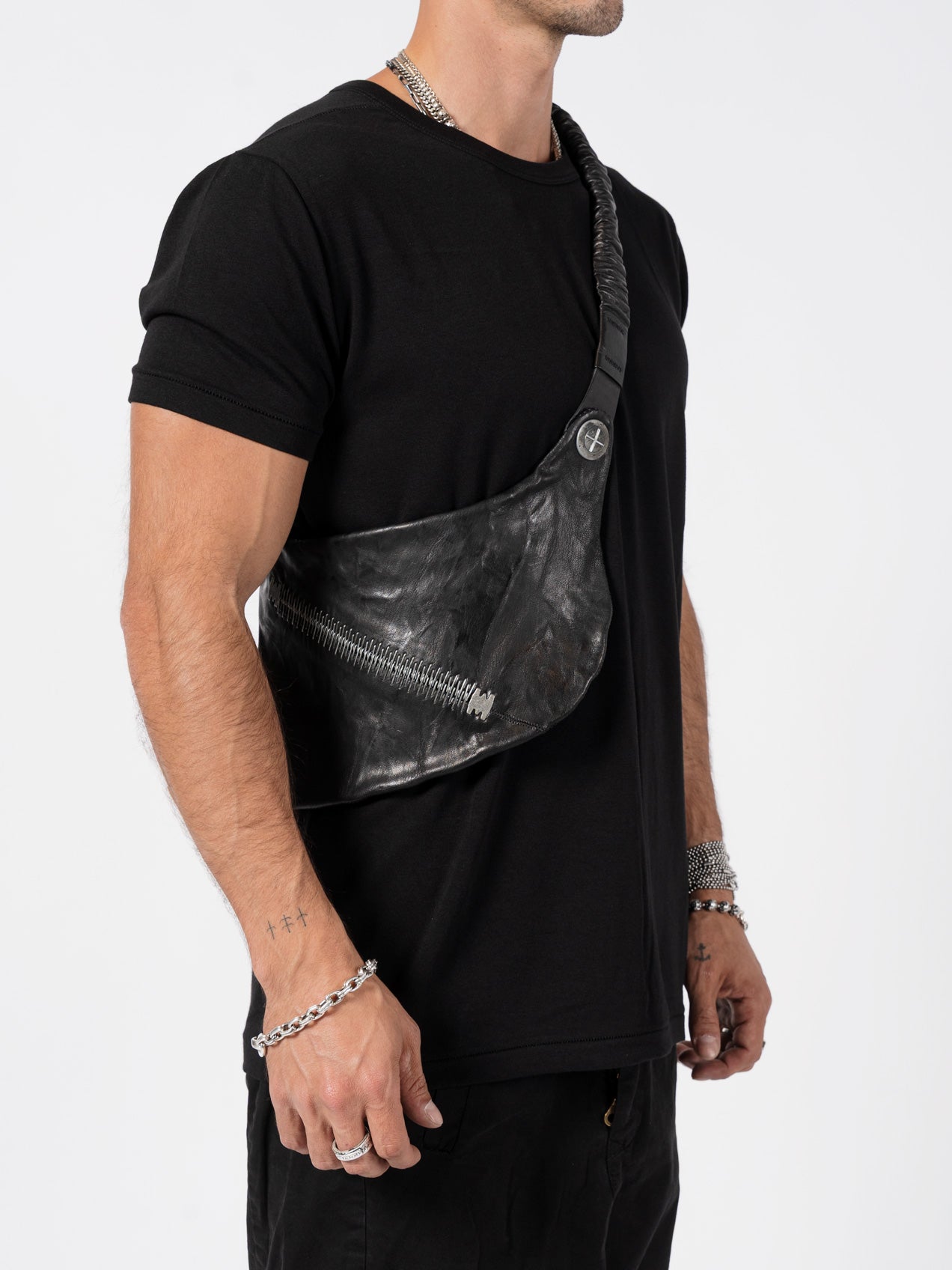 Passager Leather Pouch