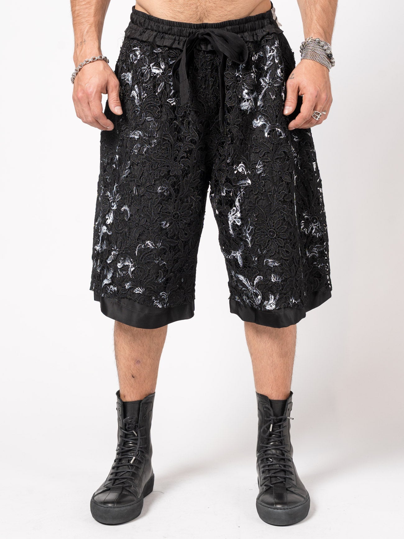 Embroidered Lace Panel Shorts - INN7