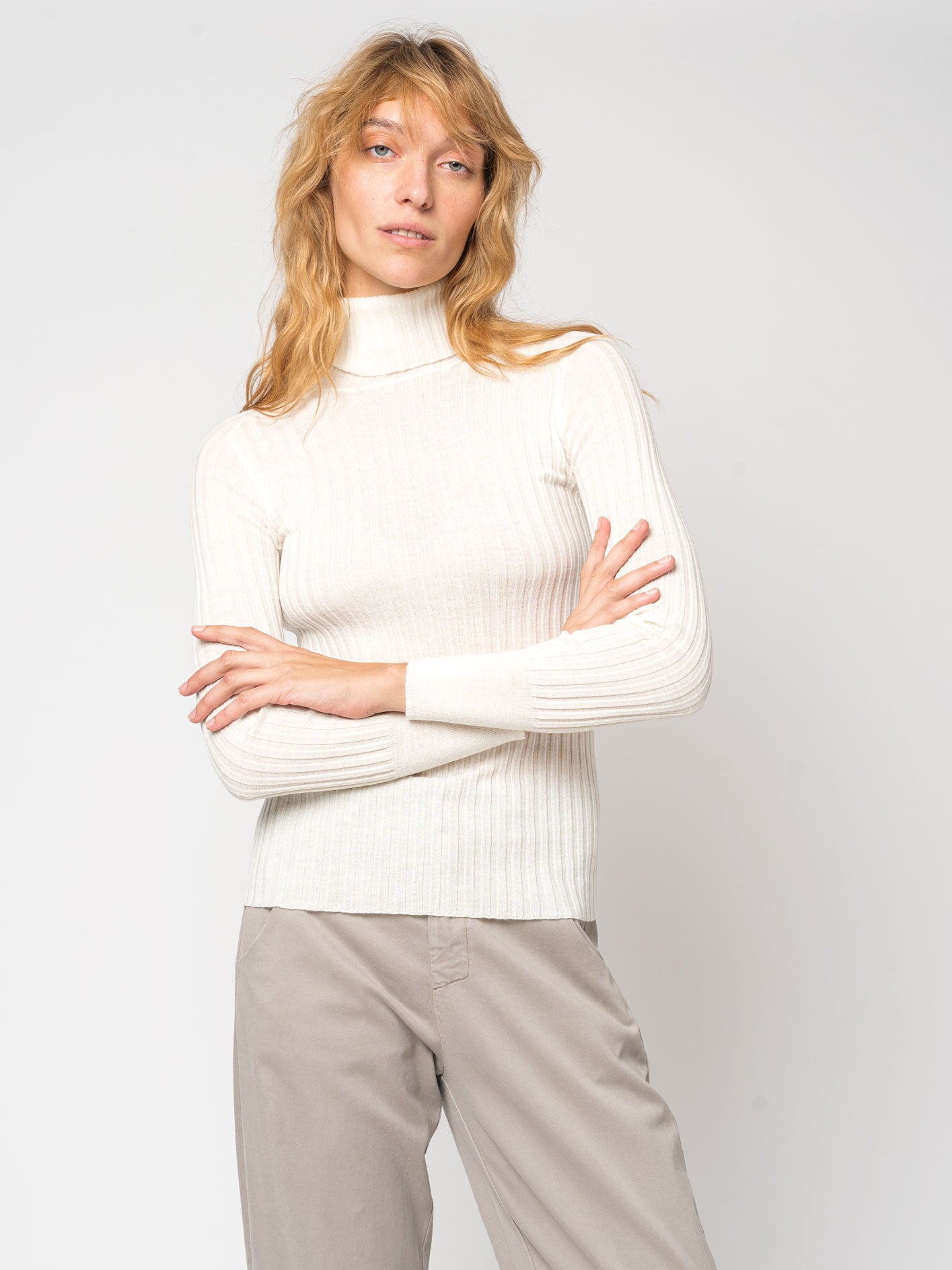 Turtleneck Ribbed Extrafine Wool Knit - INN7