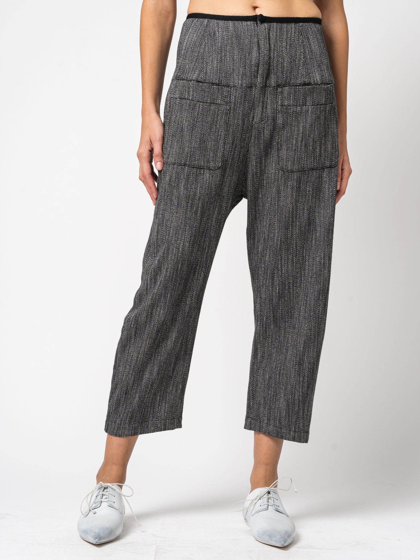 Micro-Patterned Low Crotch Trousers - INN7