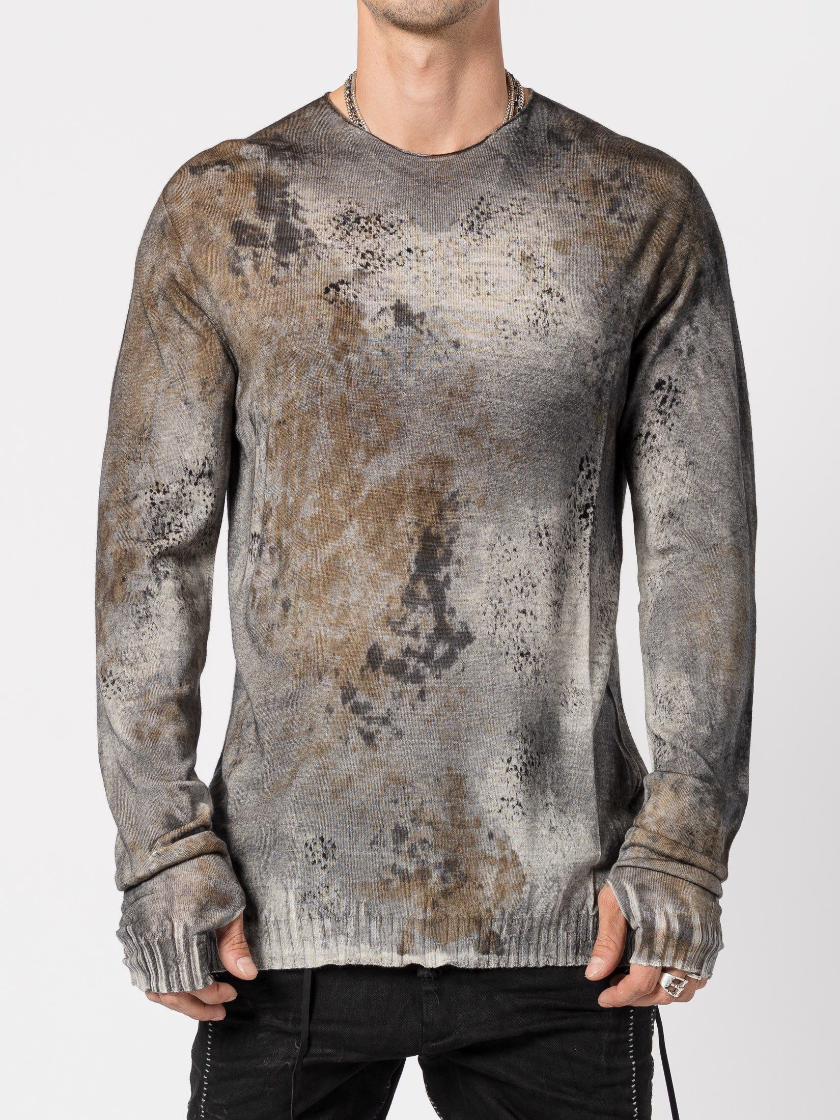 Light Wool Knit with Salt Treatment