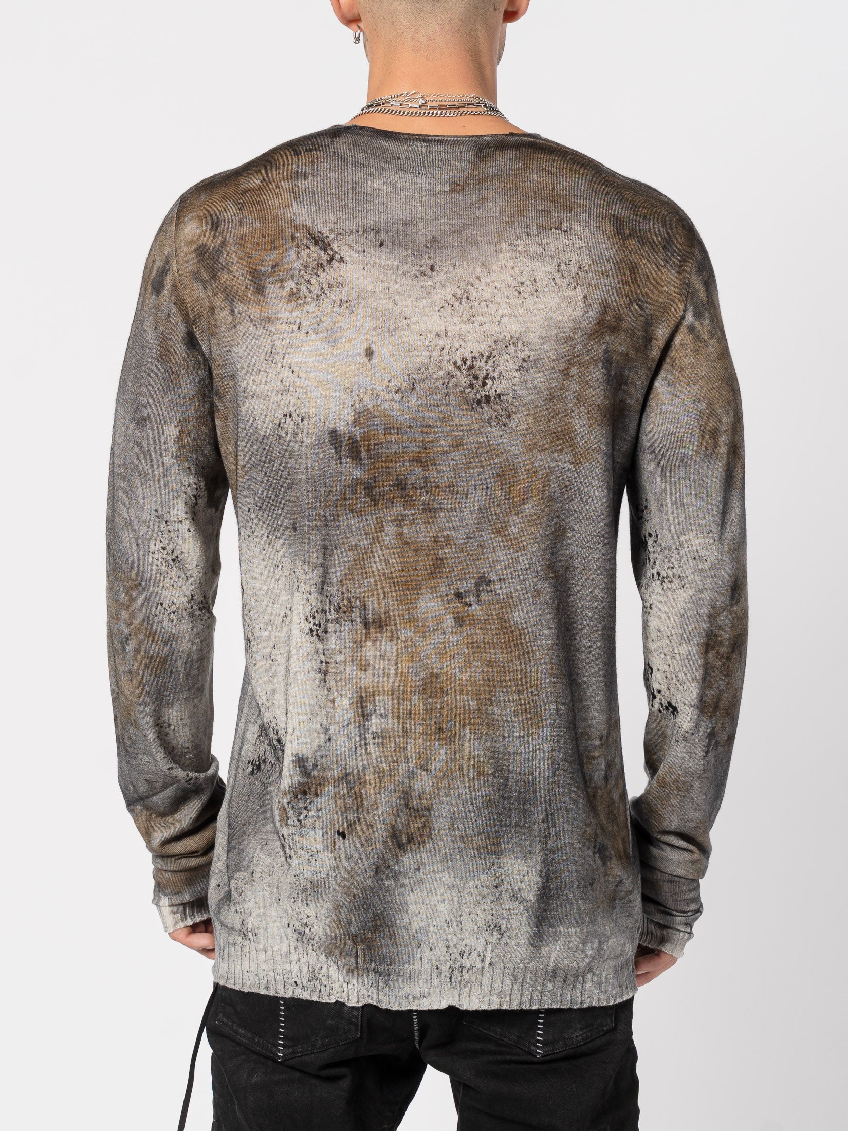 Light Wool Knit with Salt Treatment