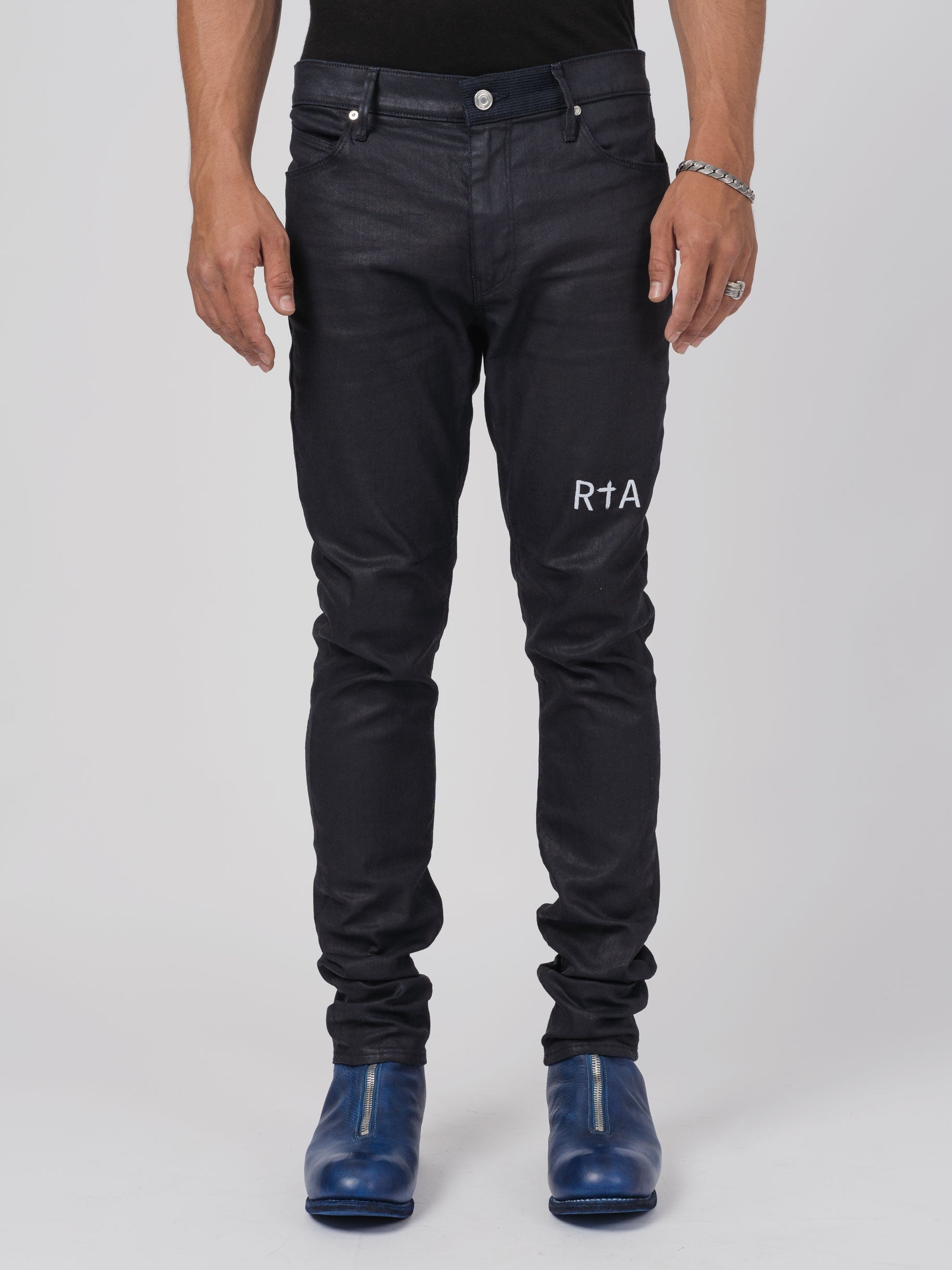 Skinny Jeans with White Embroidery - INN7