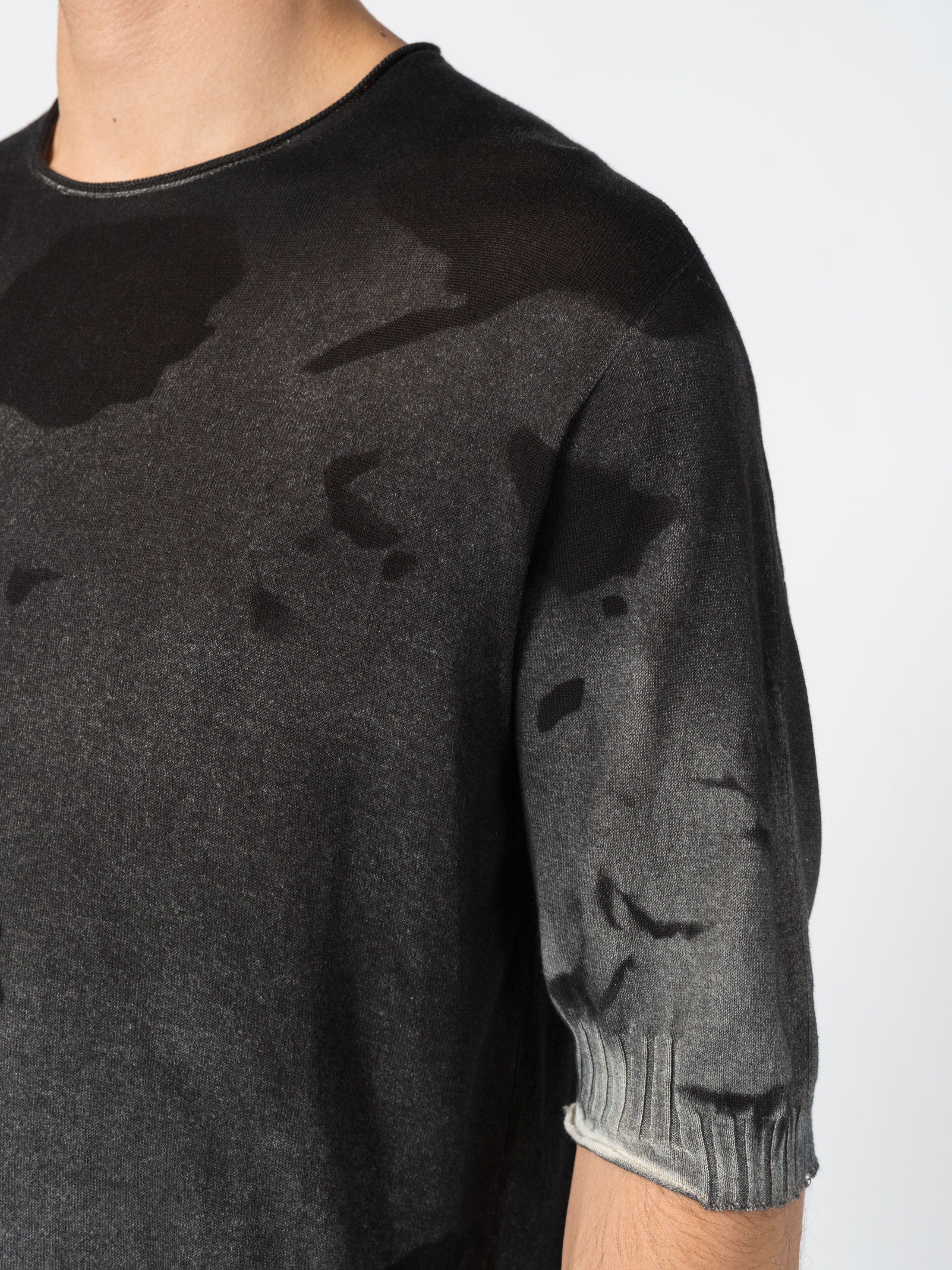 Crewneck Knit Tee with Abstract Dye - INN7