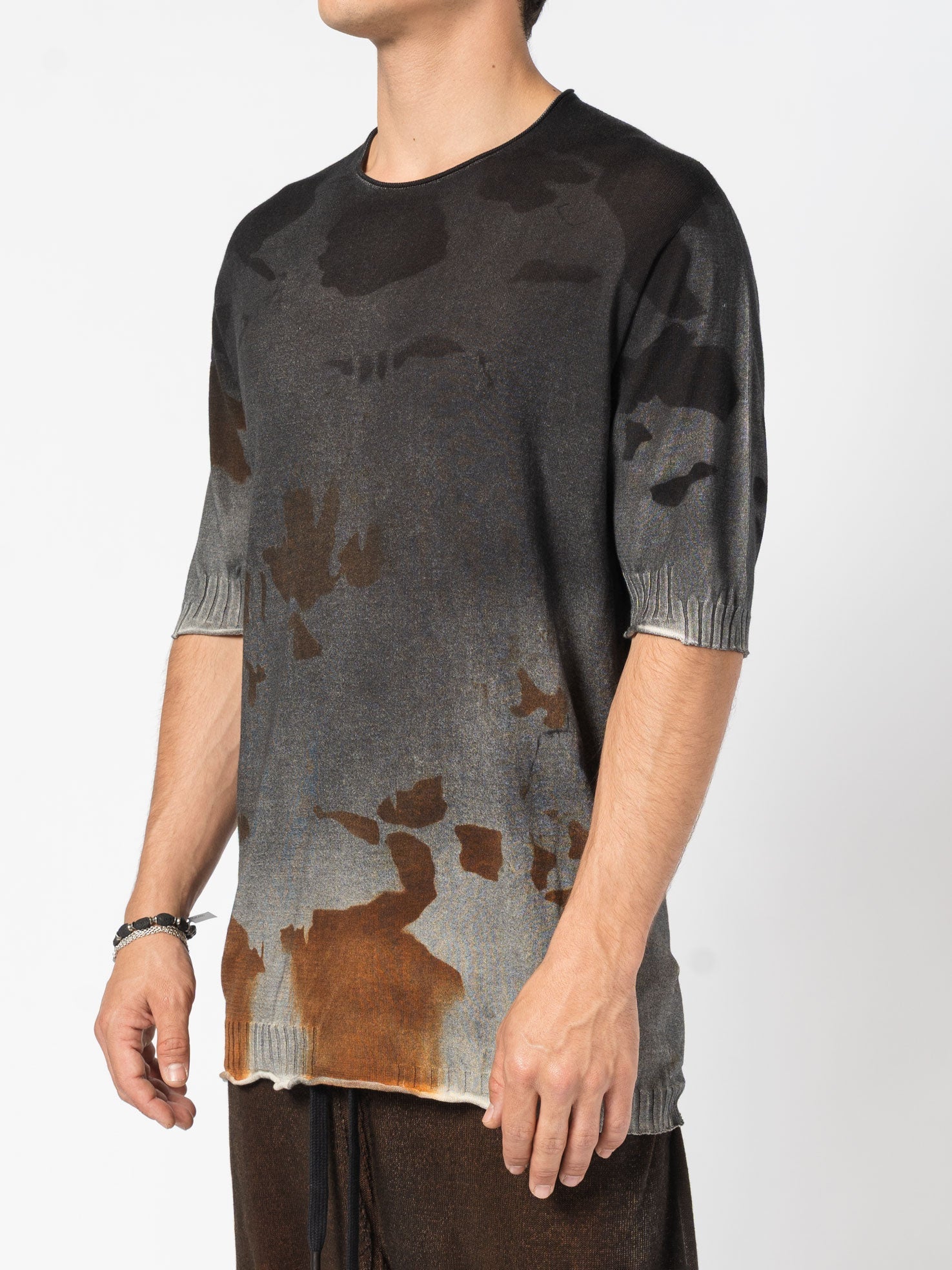 Crewneck Knit Tee with Abstract Dye