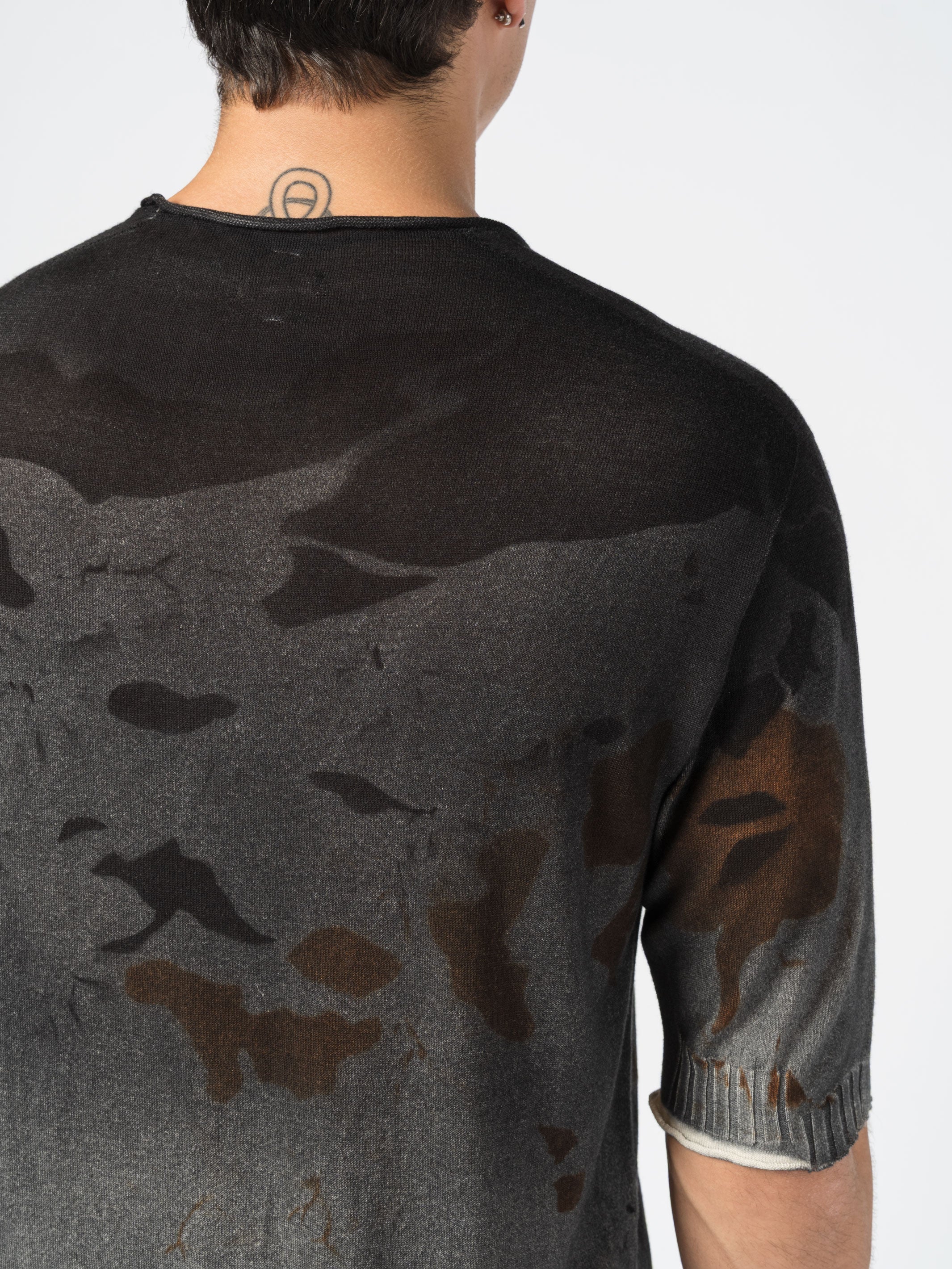 Crewneck Knit Tee with Abstract Dye