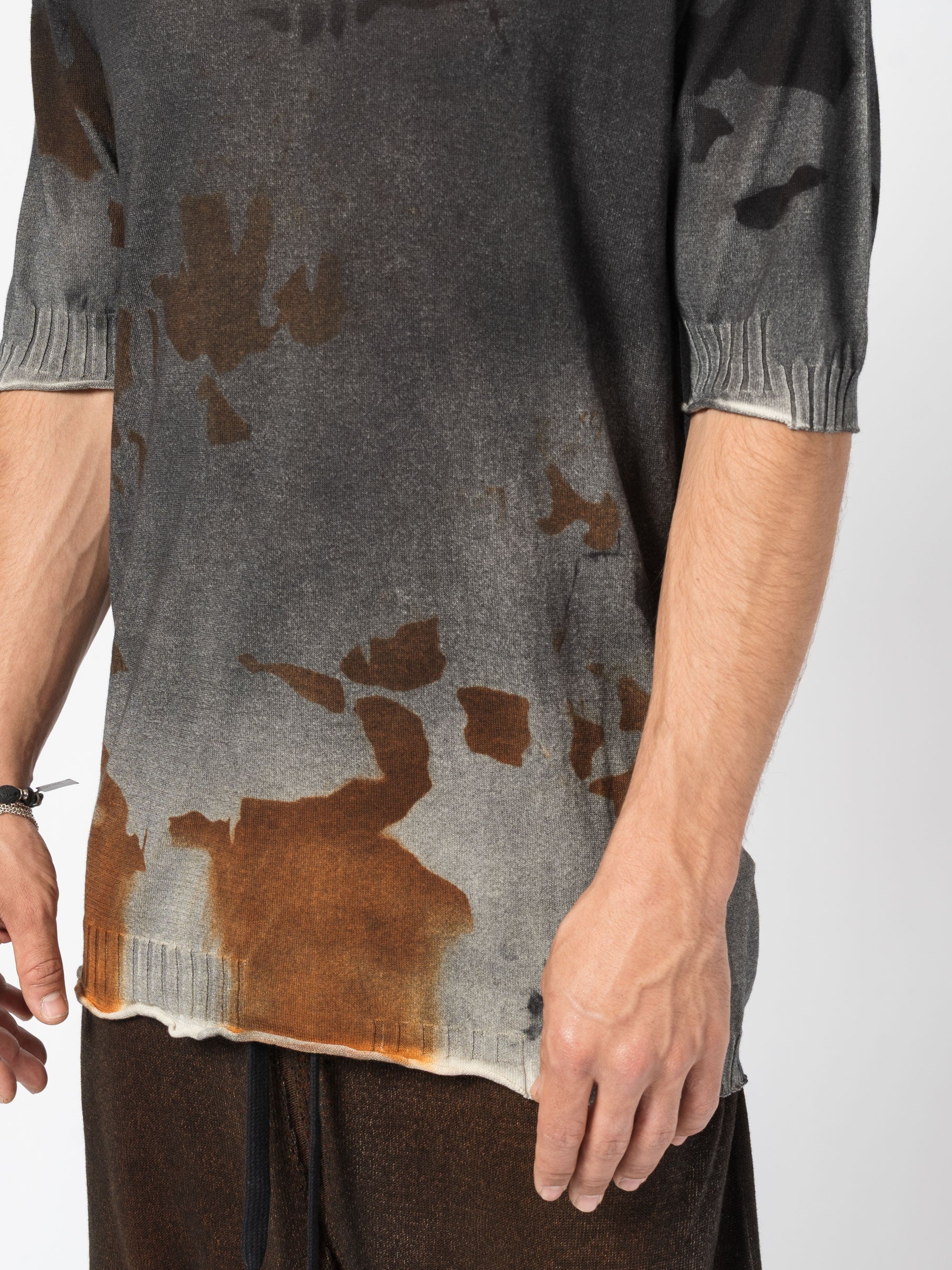 Crewneck Knit Tee with Abstract Dye