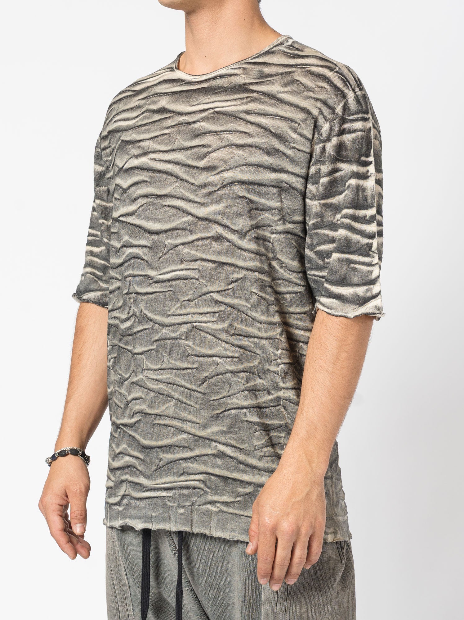 Crushed Texture Tee - INN7