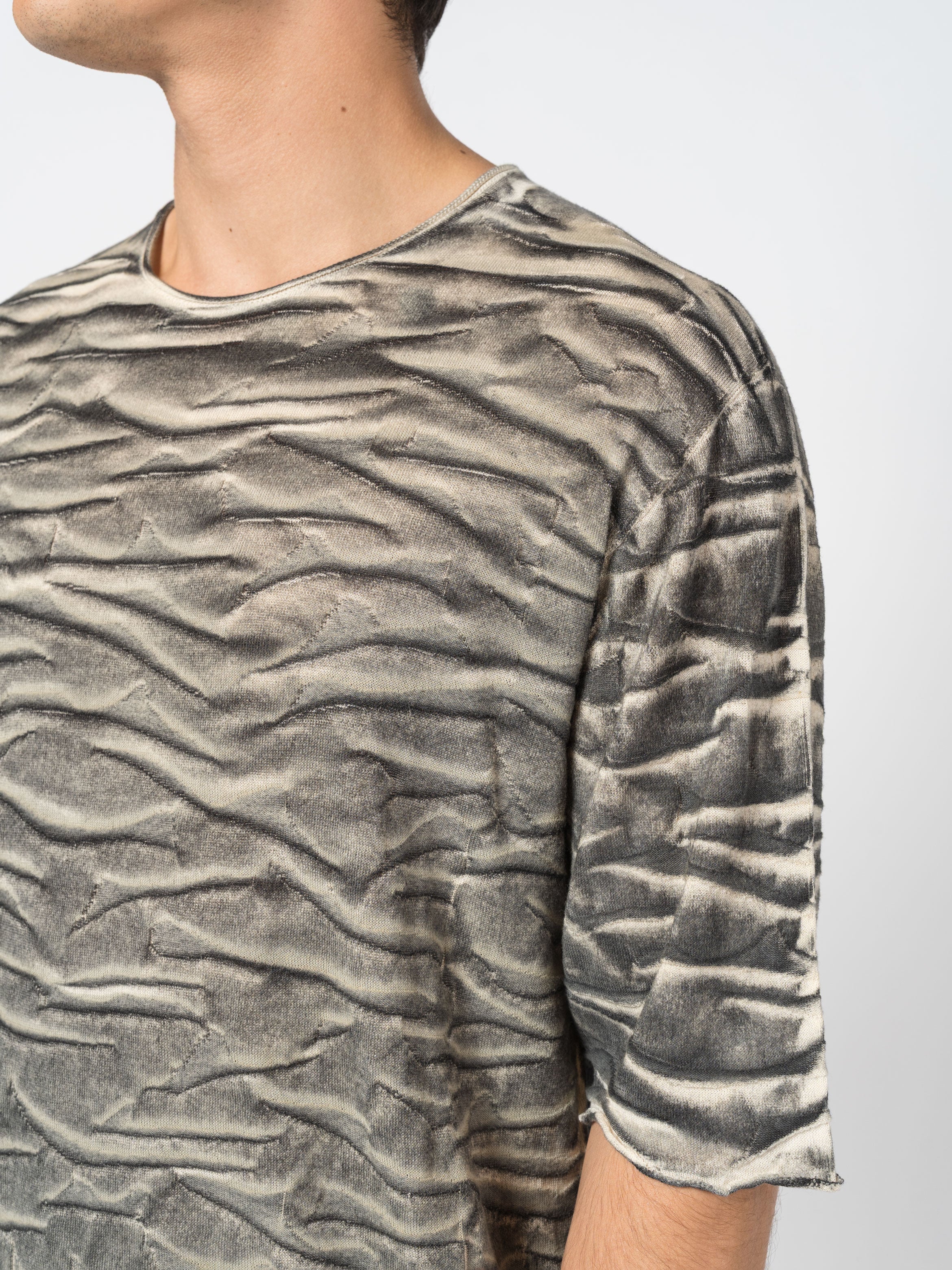 Crushed Texture Tee - INN7