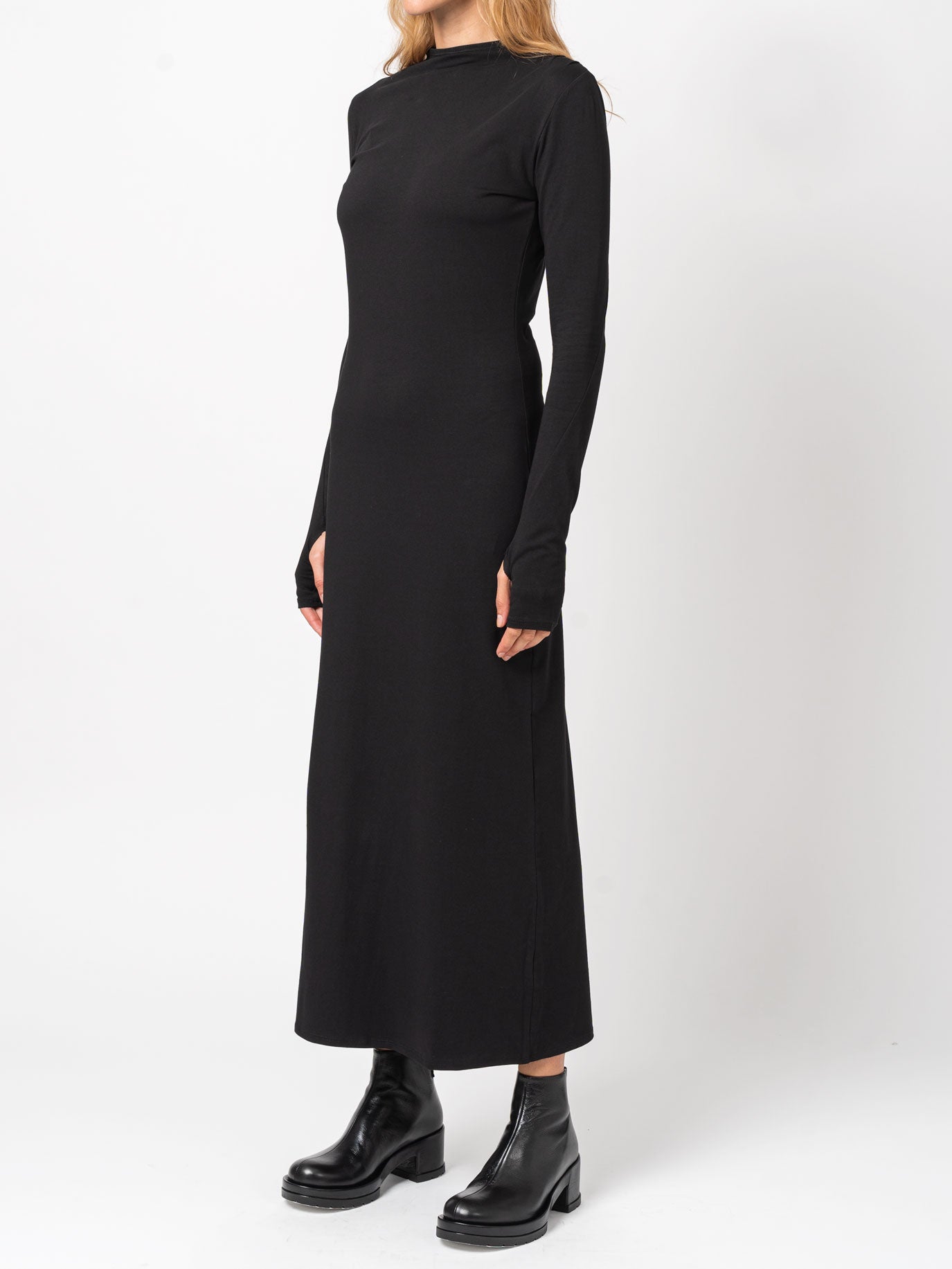 Minimalist Long Sleeve Midi Dress - INN7