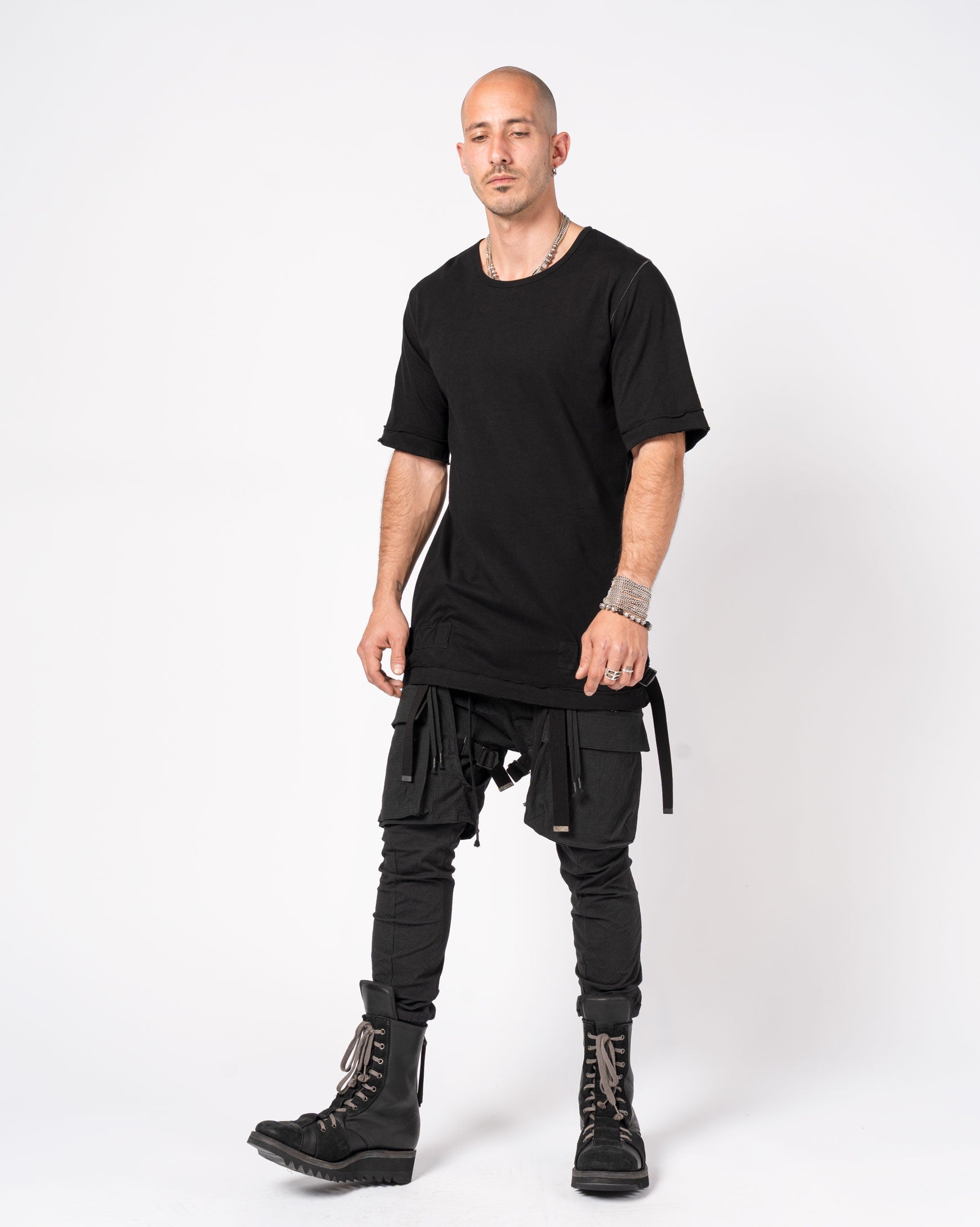T-Shirt with Adjustable Side Buckles - INN7