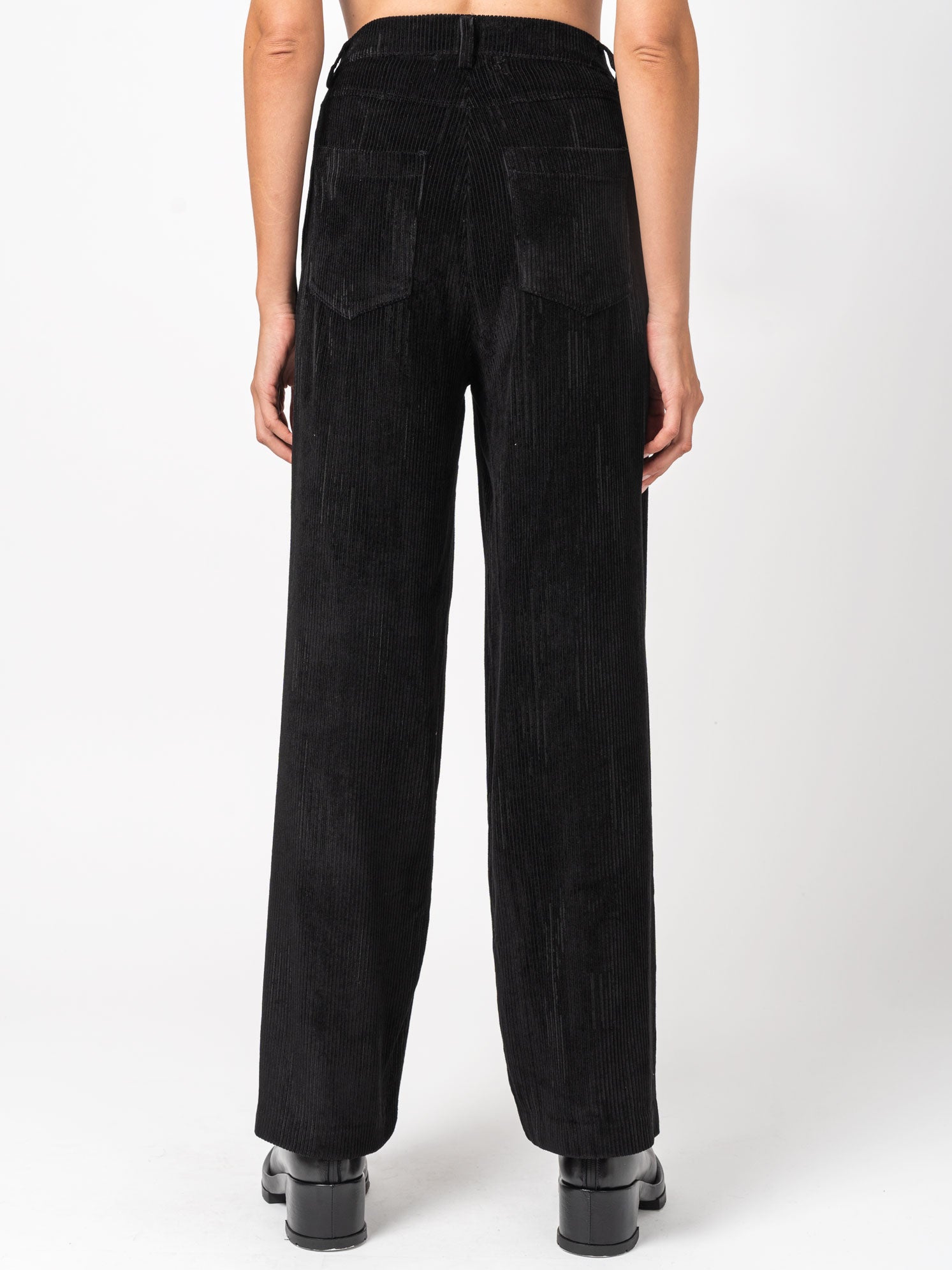 Wide-Leg Corduroy Pants - INN7