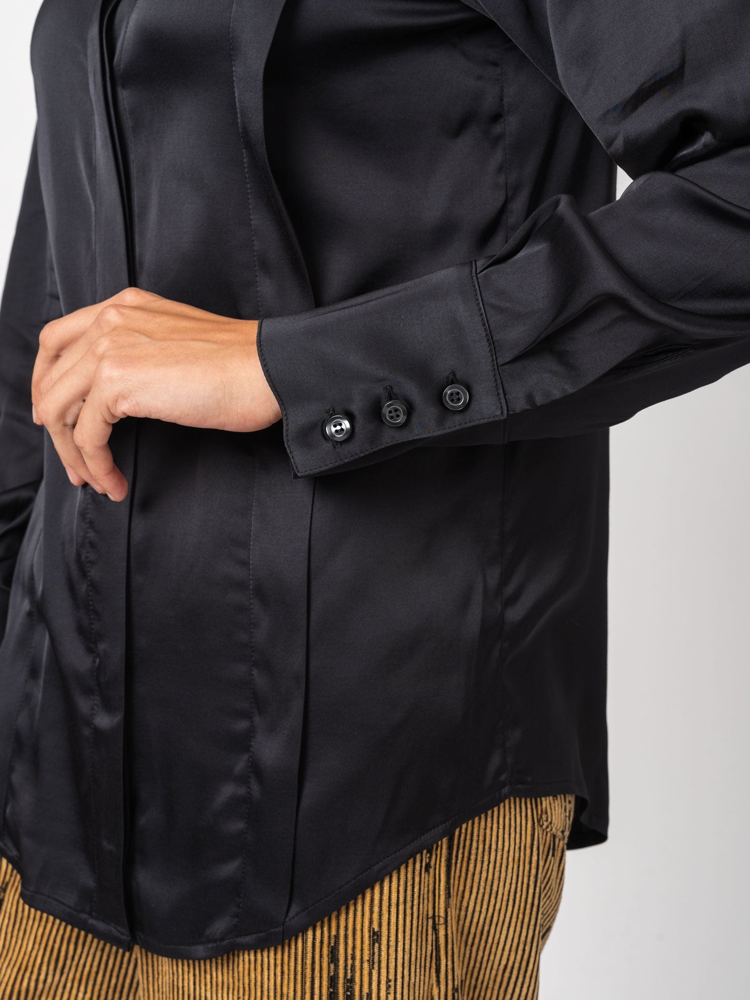 Collared Long-Sleeve Shirt with Tie Detail - INN7
