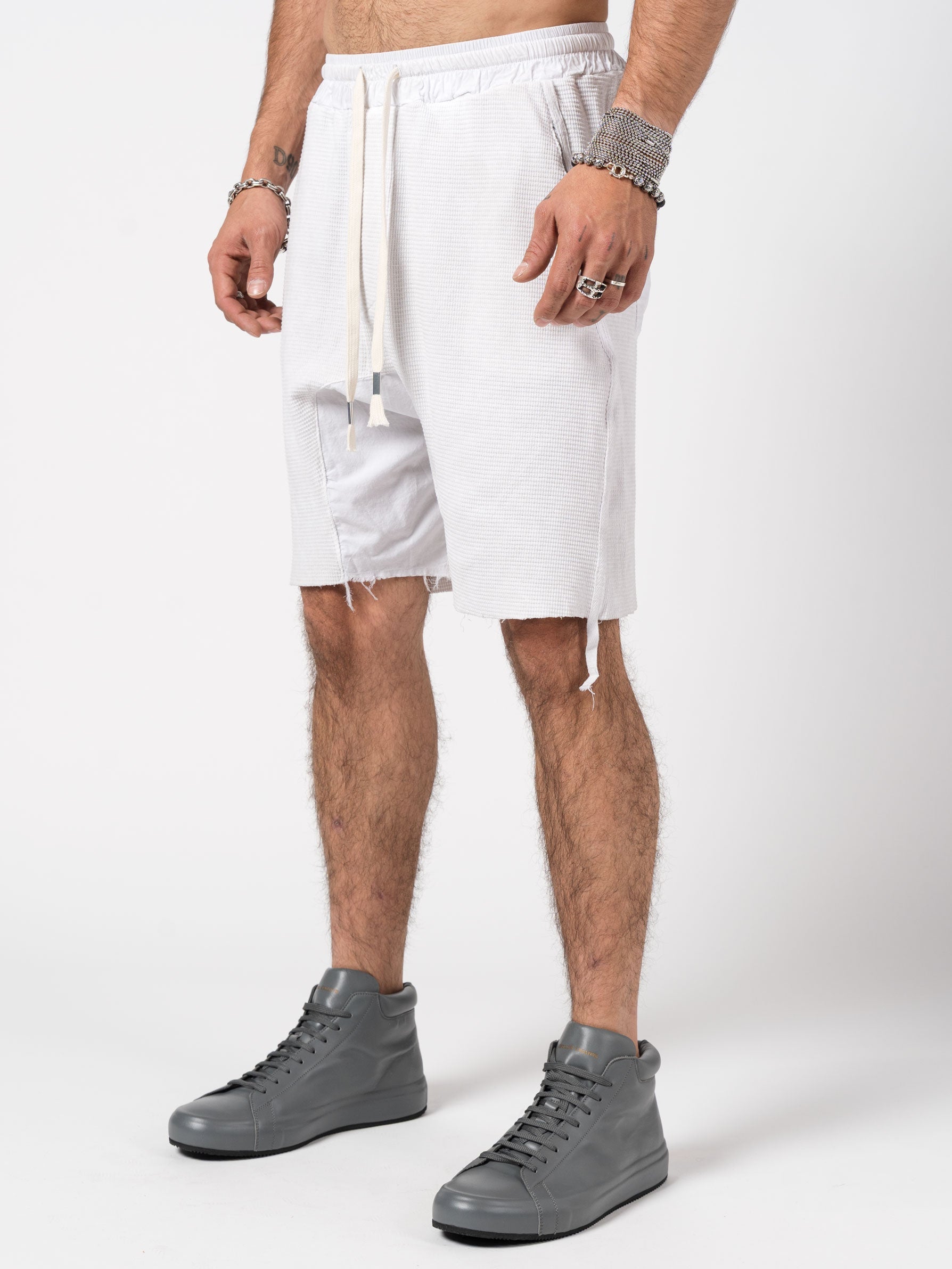 Textured Drop-Crotch Shorts - INN7