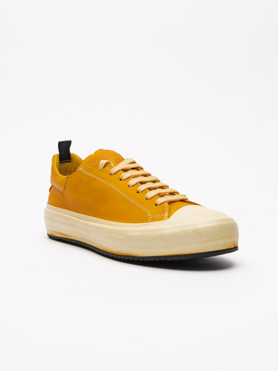 Low-Top Leather Sneakers - INN7