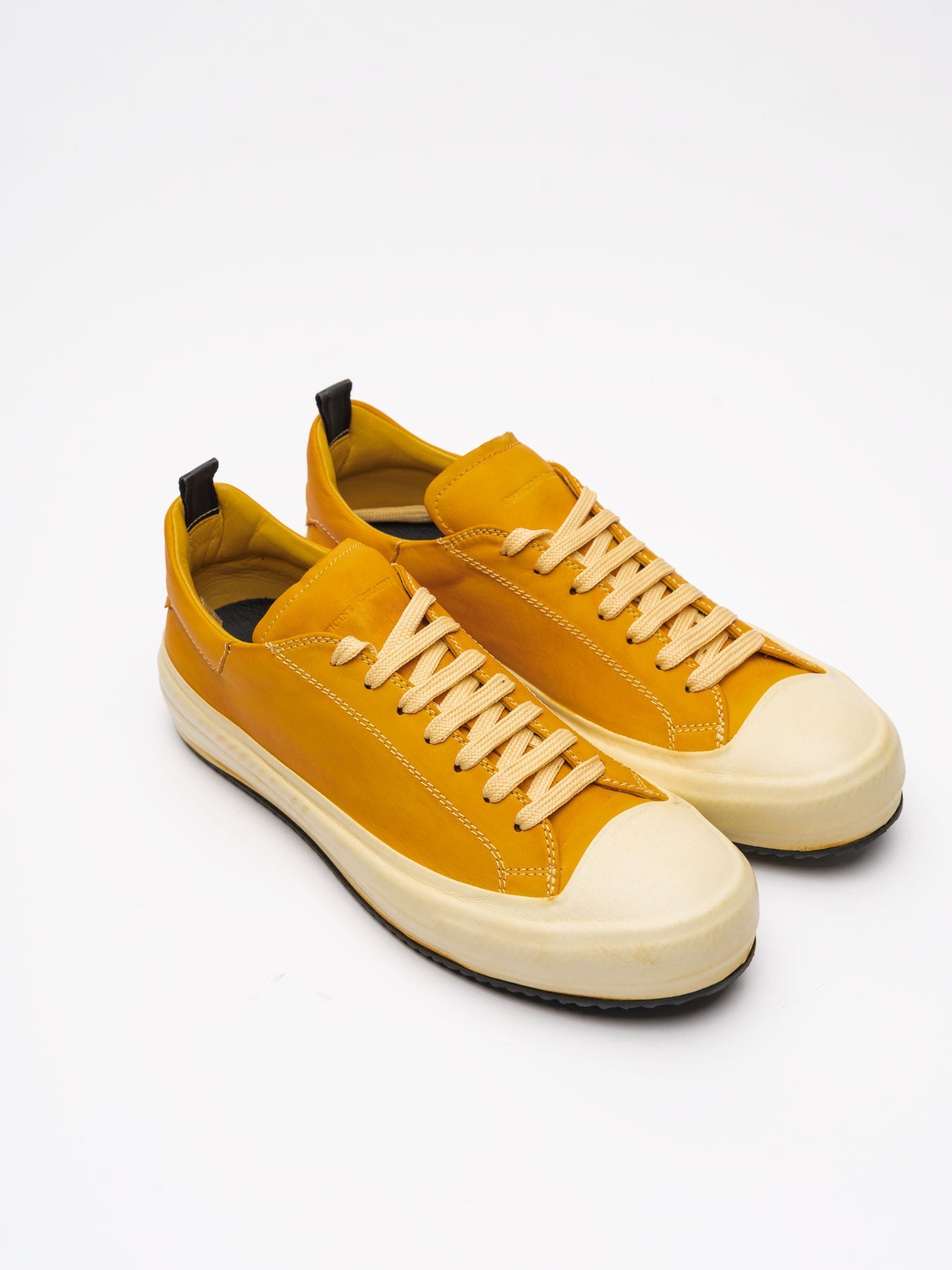 Low-Top Leather Sneakers - INN7