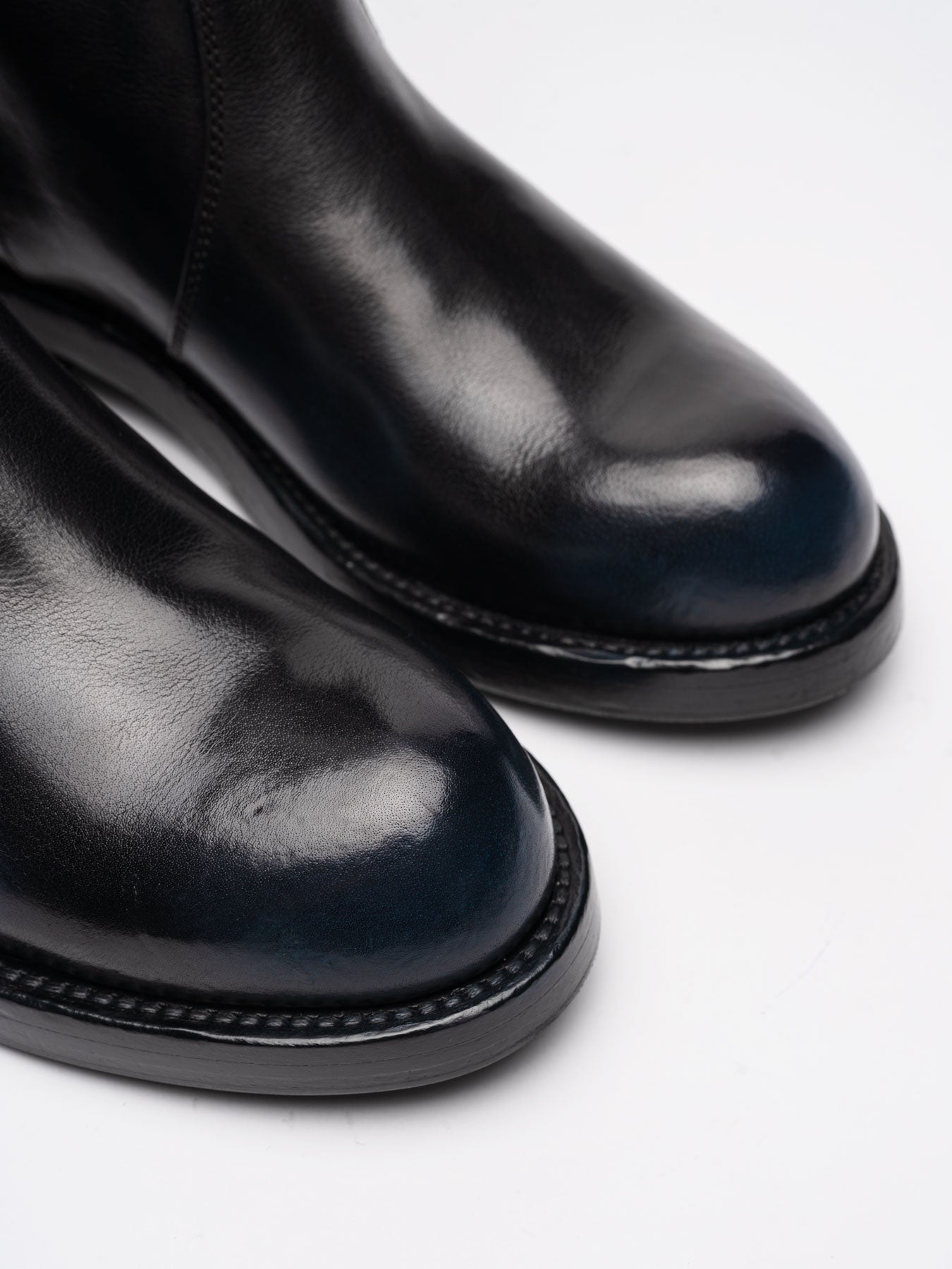 Mid-Calf Leather Boots - INN7