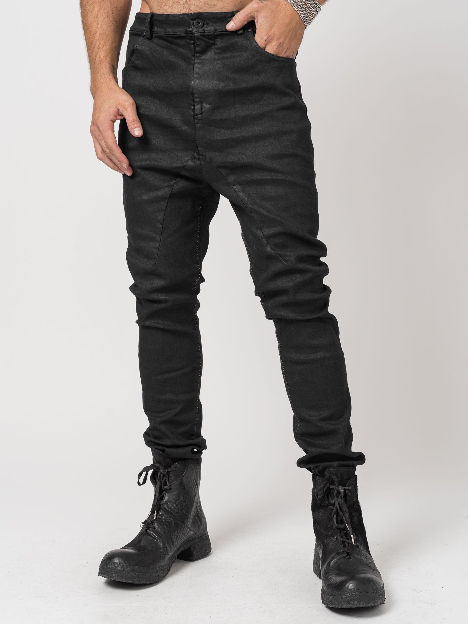 Low Crotch Jeans with Leather Effect - INN7