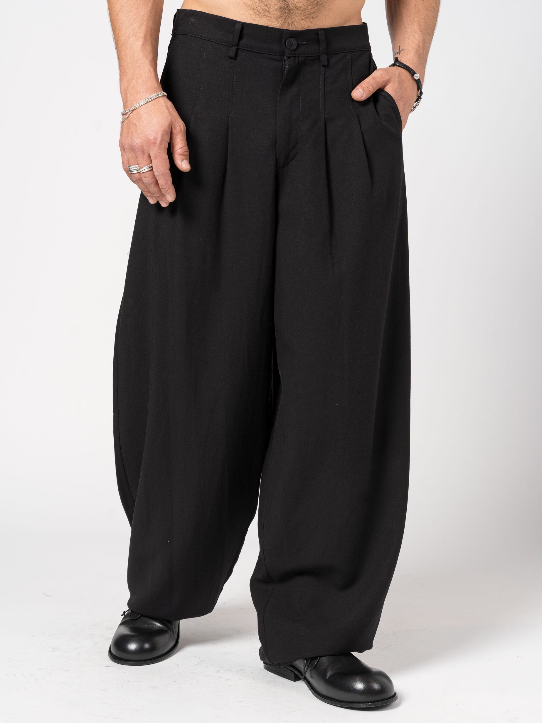 Wide-Leg Pleated Trousers - INN7