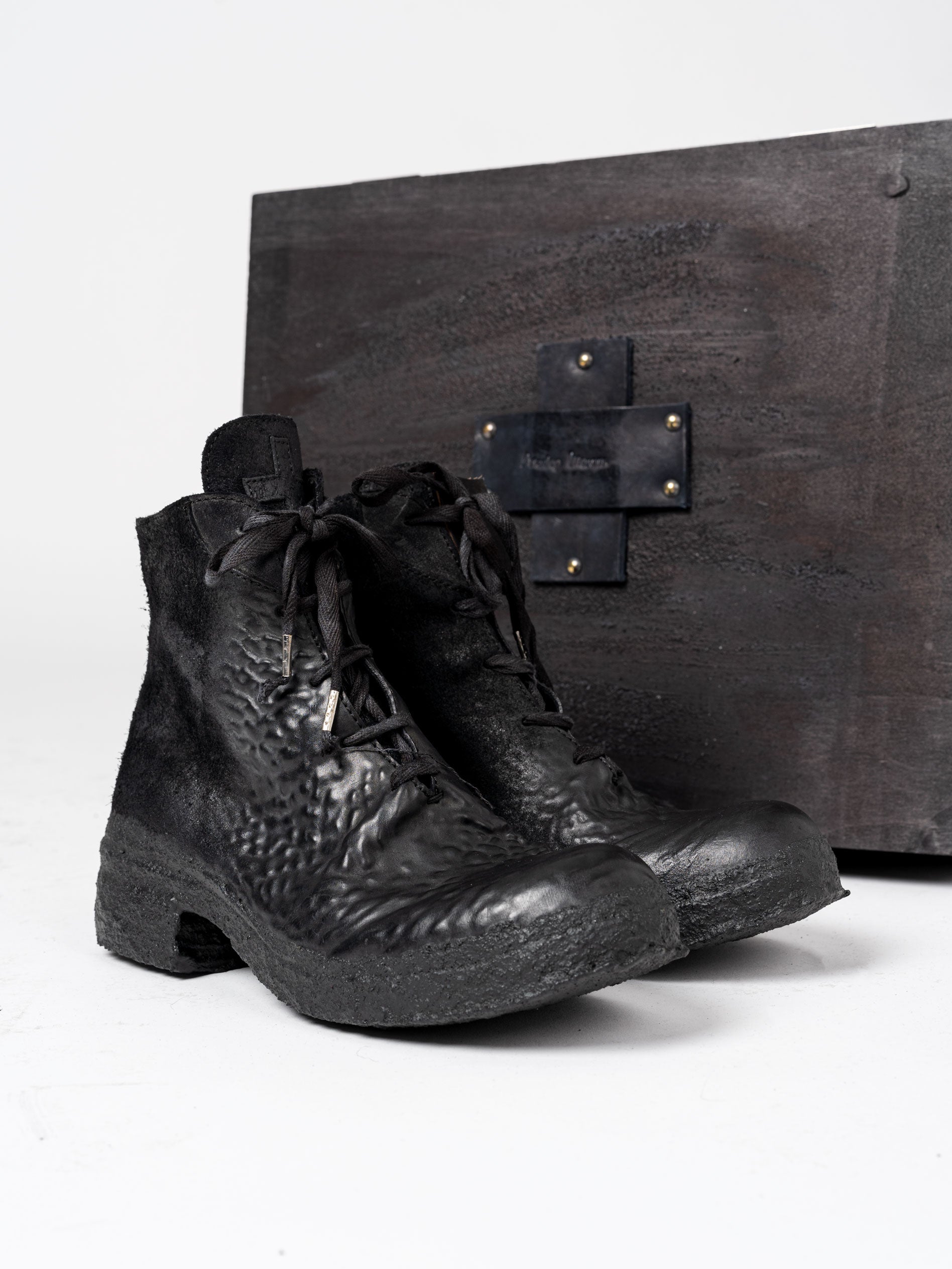 Mid Waxed Horse Leather Boots - INN7