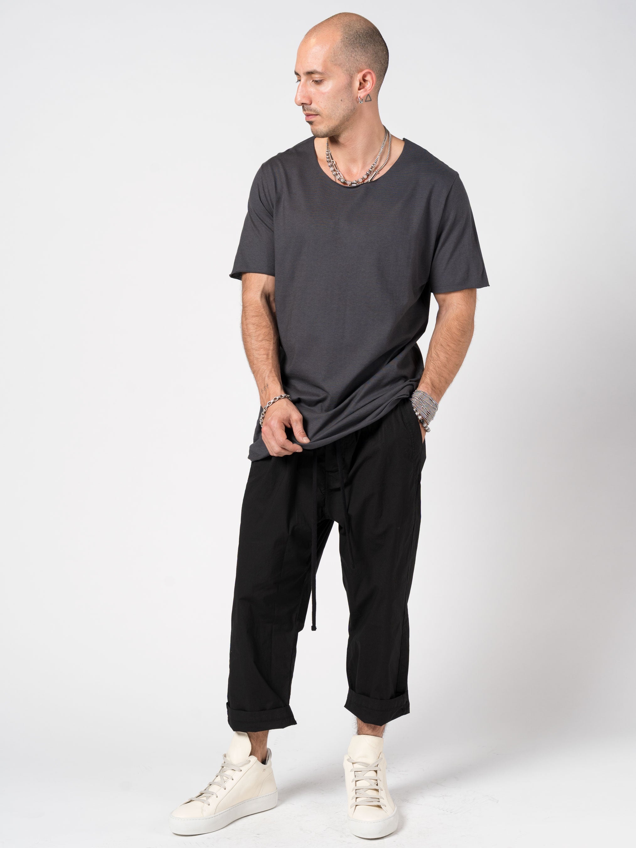 T-Shirt with Cut Neckline - INN7
