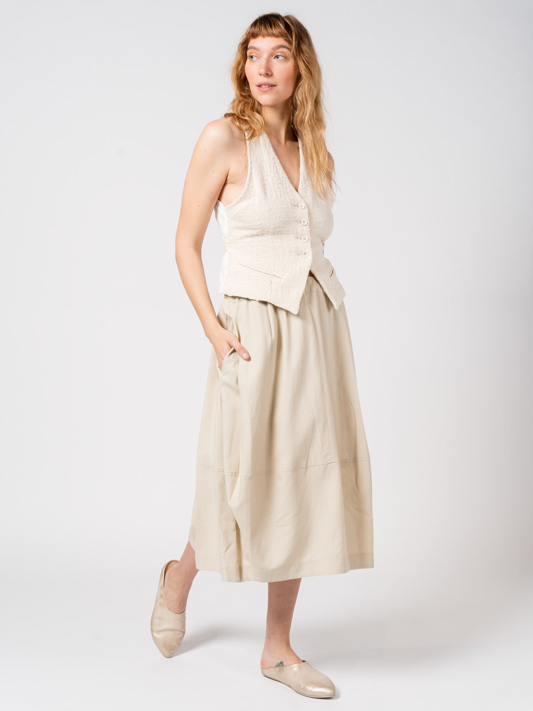 Textured Fitted Vest - INN7