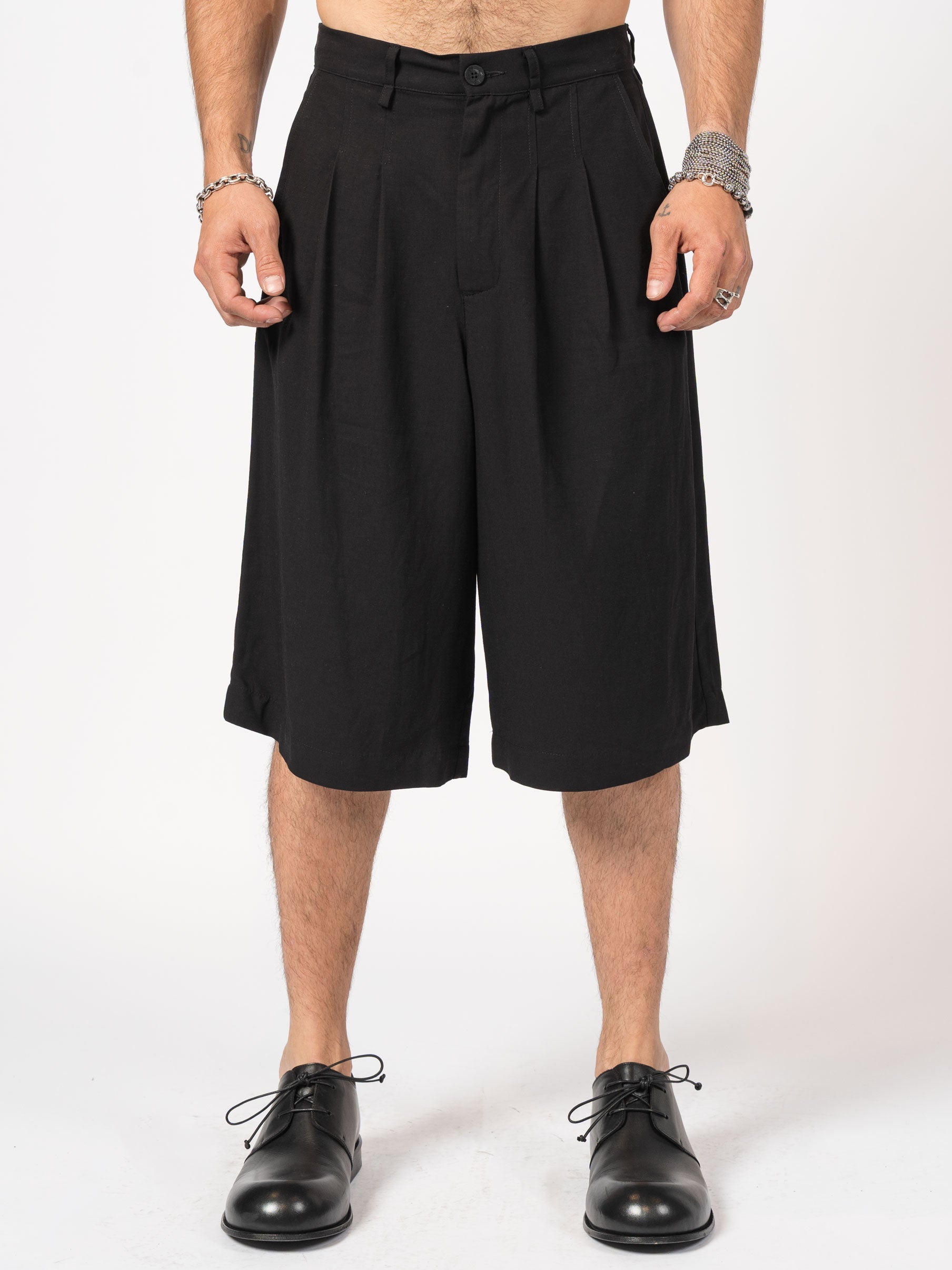 Wide-Leg Pleated Shorts - INN7