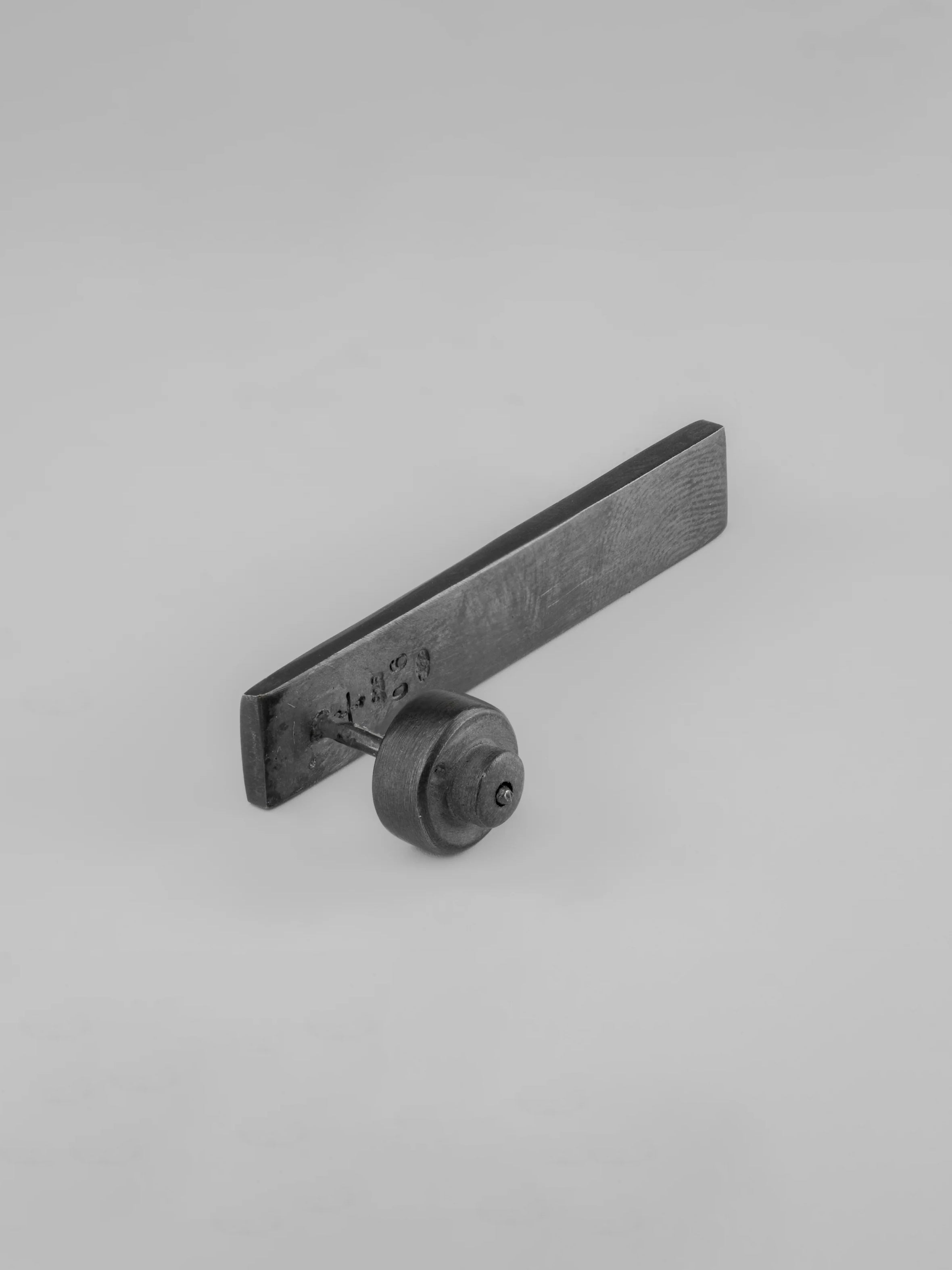 EARING - INN7
